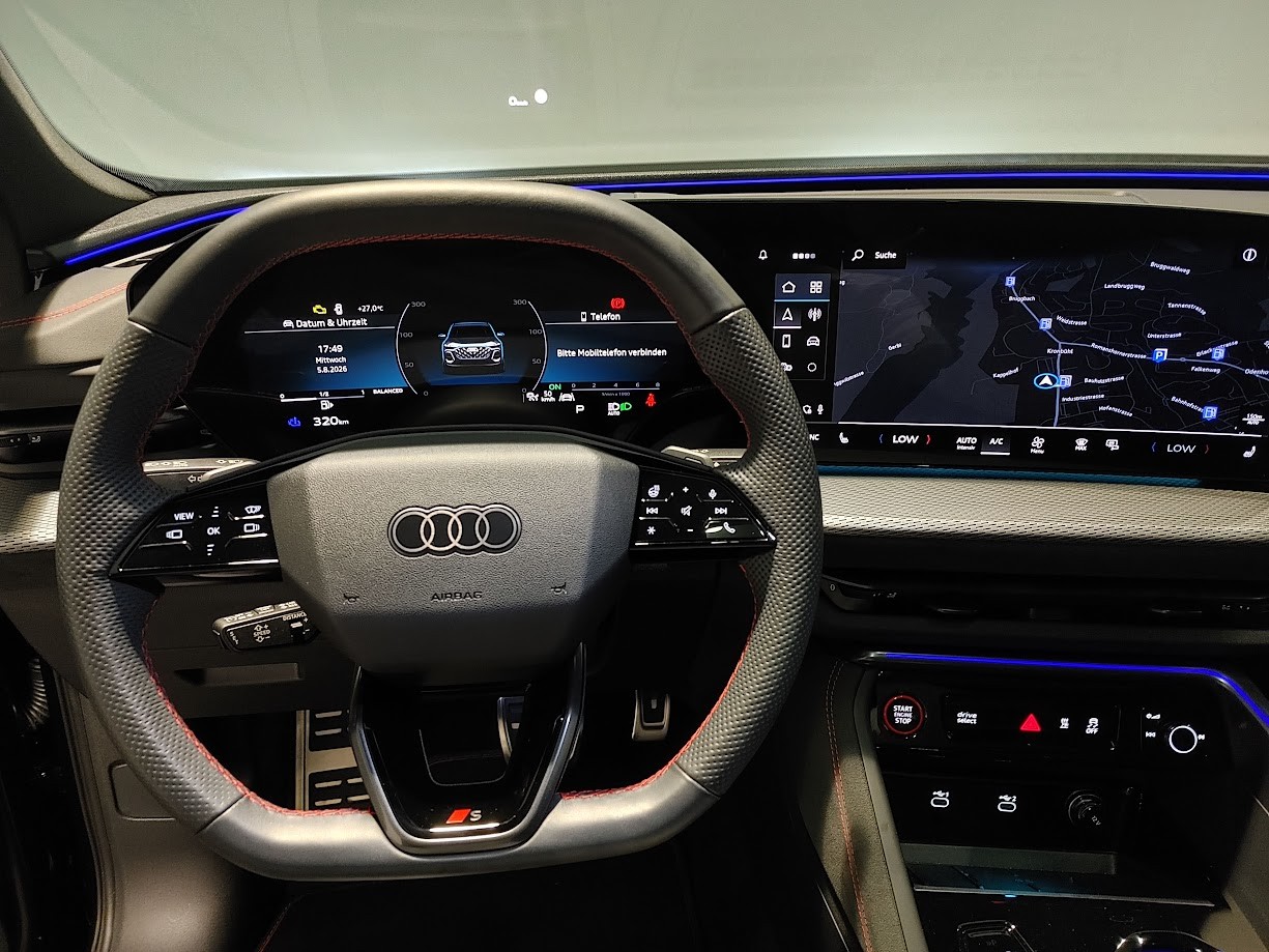 AUDI SQ5 TFSI quattro S-tronic-image-4