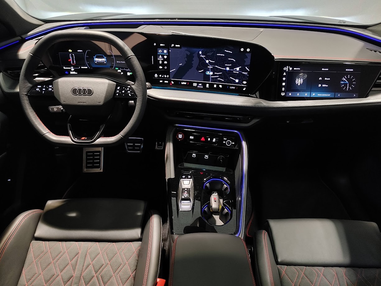 AUDI SQ5 TFSI quattro S-tronic-image-13