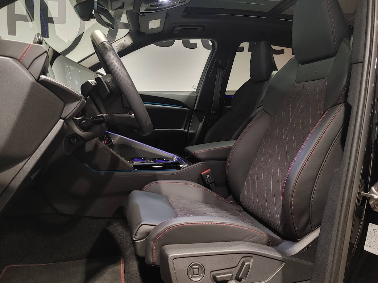 AUDI SQ5 TFSI quattro S-tronic-image-3