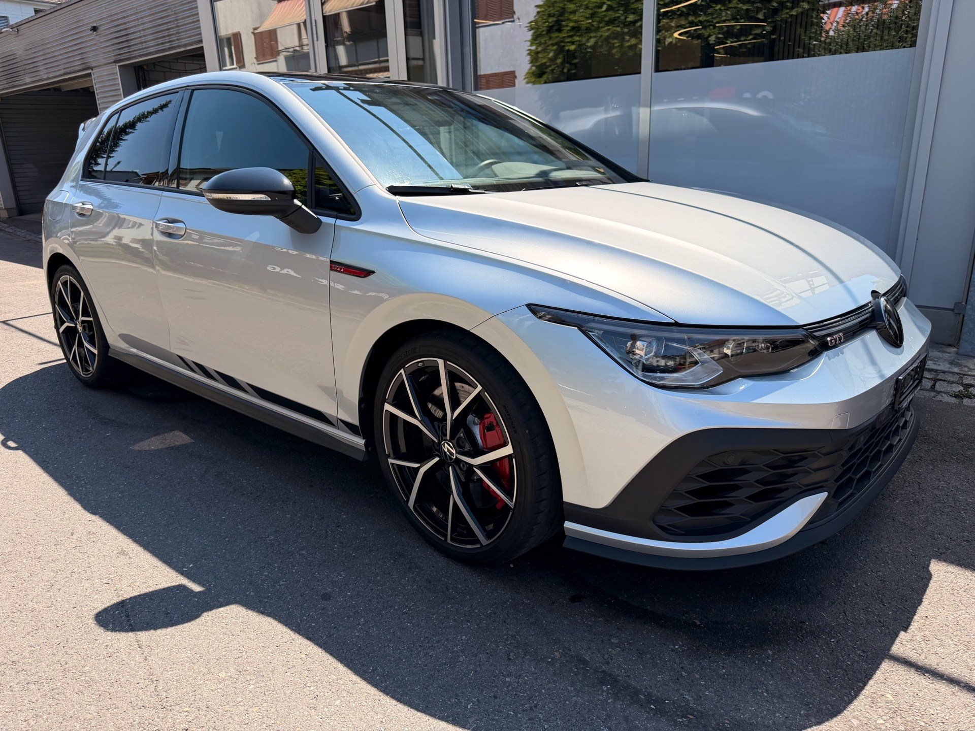 VW Golf GTI Clubsport *** BLACK STYLE MIT AKRAPOVIC SPORTAUSPUFF ***-image-2