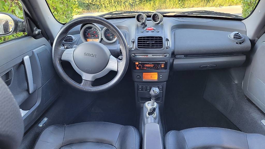 SMART ROADSTER-image-3
