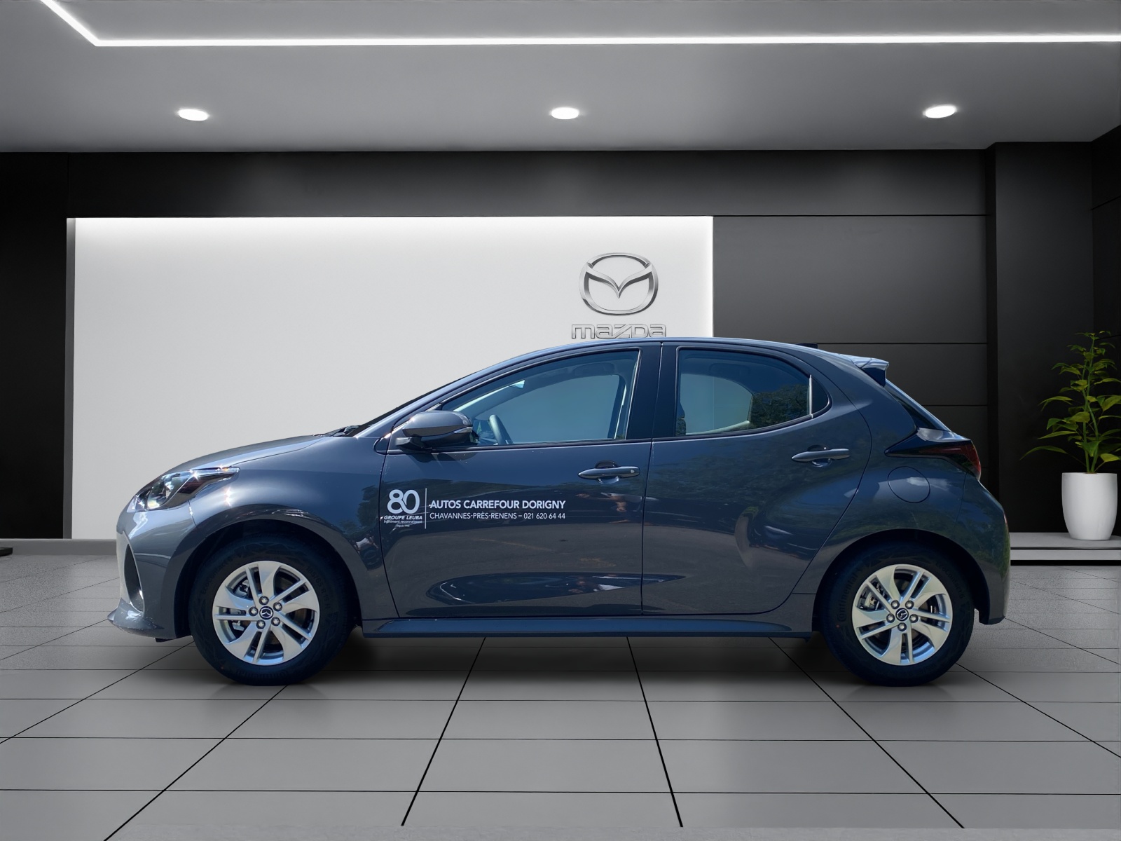 MAZDA 2 Hybrid Centre-line-image-2