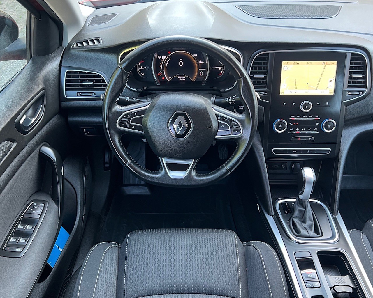 RENAULT Mégane Grandtour 1.5 dCi Business EDC-image-10