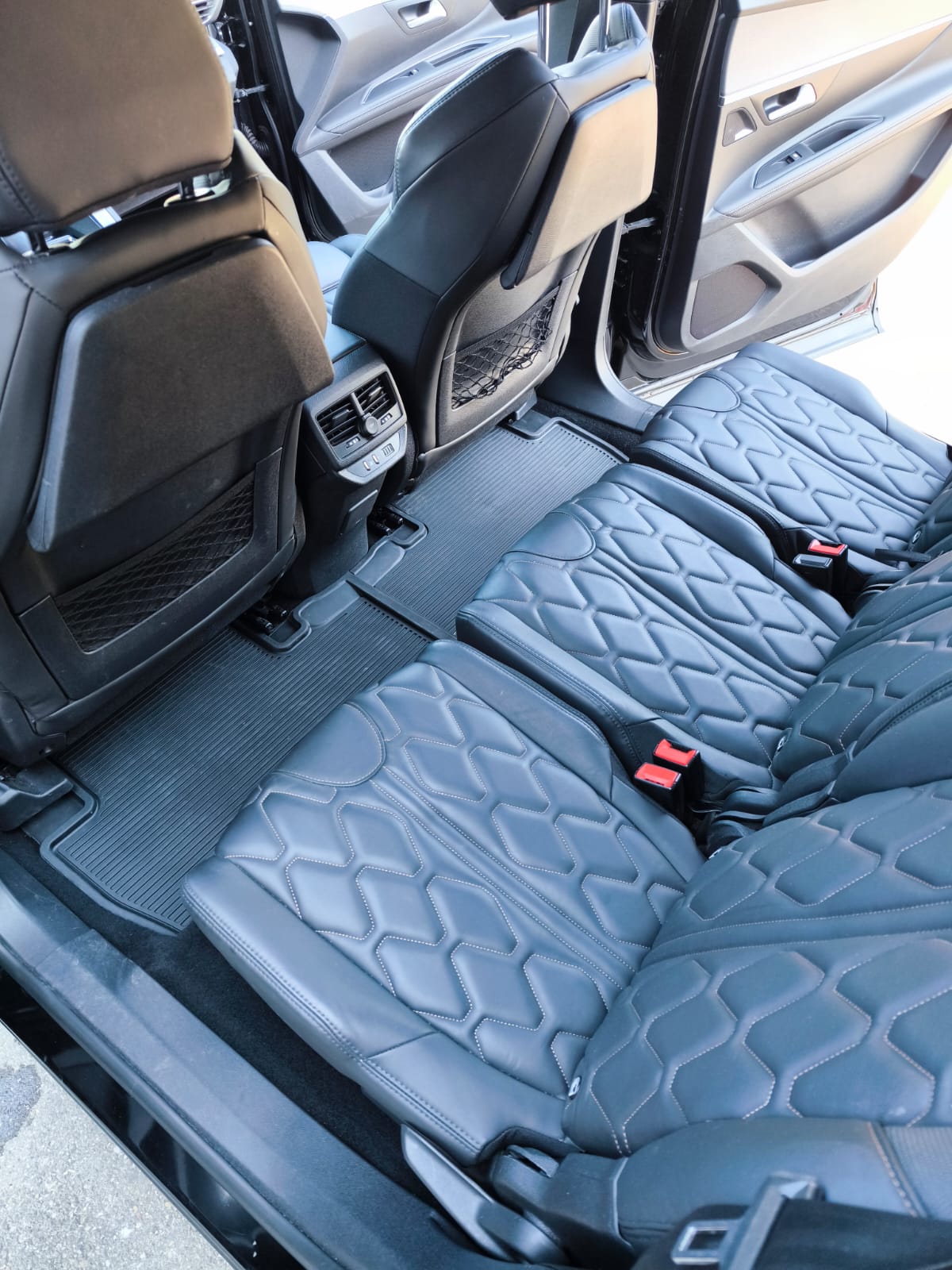 PEUGEOT 5008 2.0 BlueHDi GT EAT-image-9