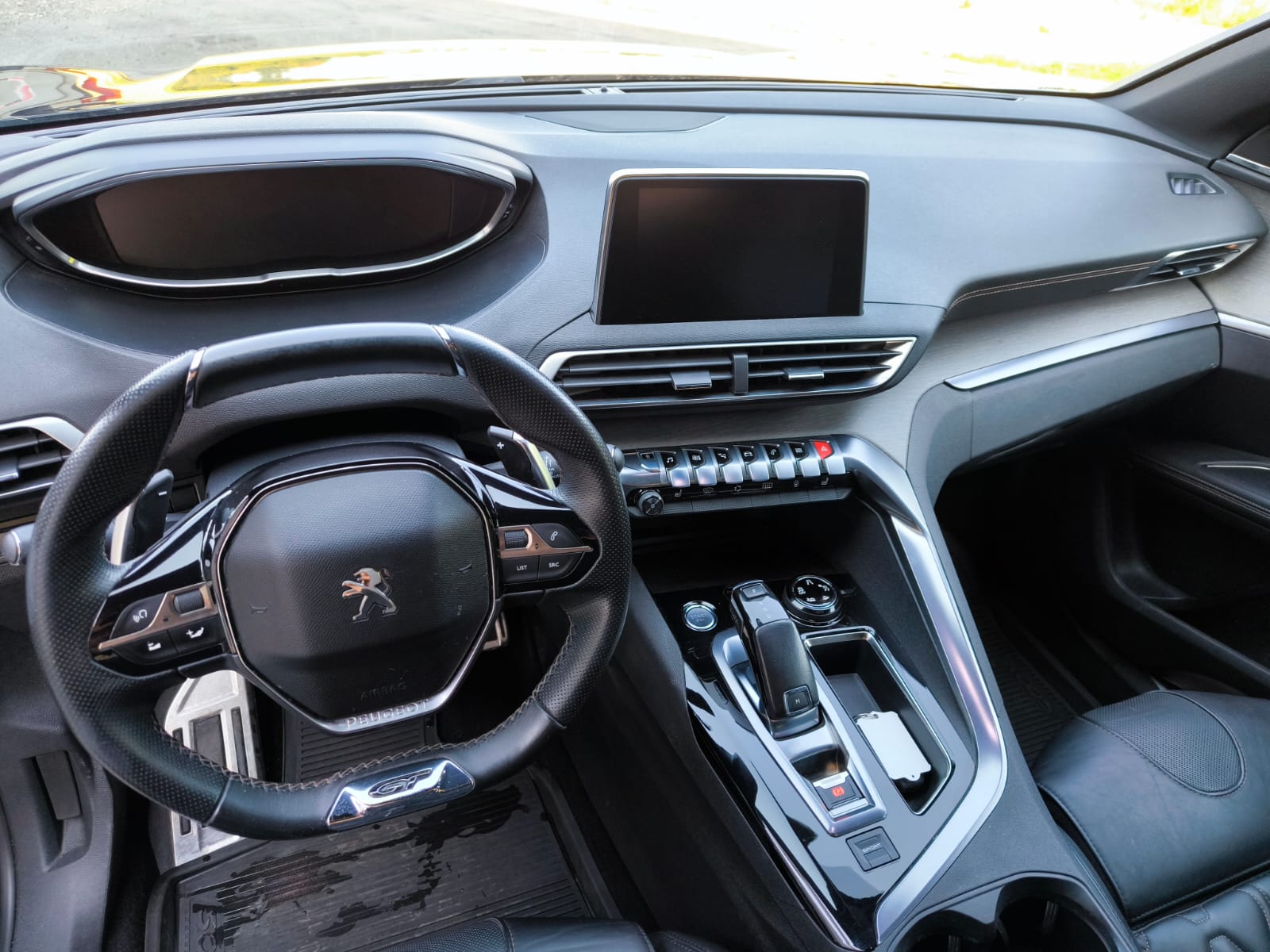 PEUGEOT 5008 2.0 BlueHDi GT EAT-image-4