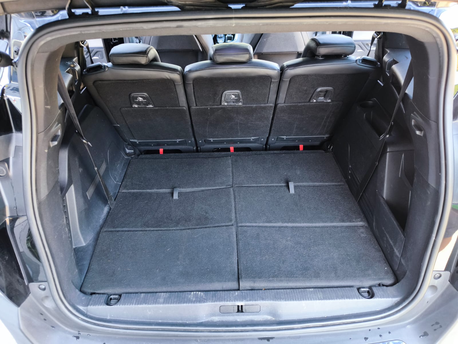 PEUGEOT 5008 2.0 BlueHDi GT EAT-image-10