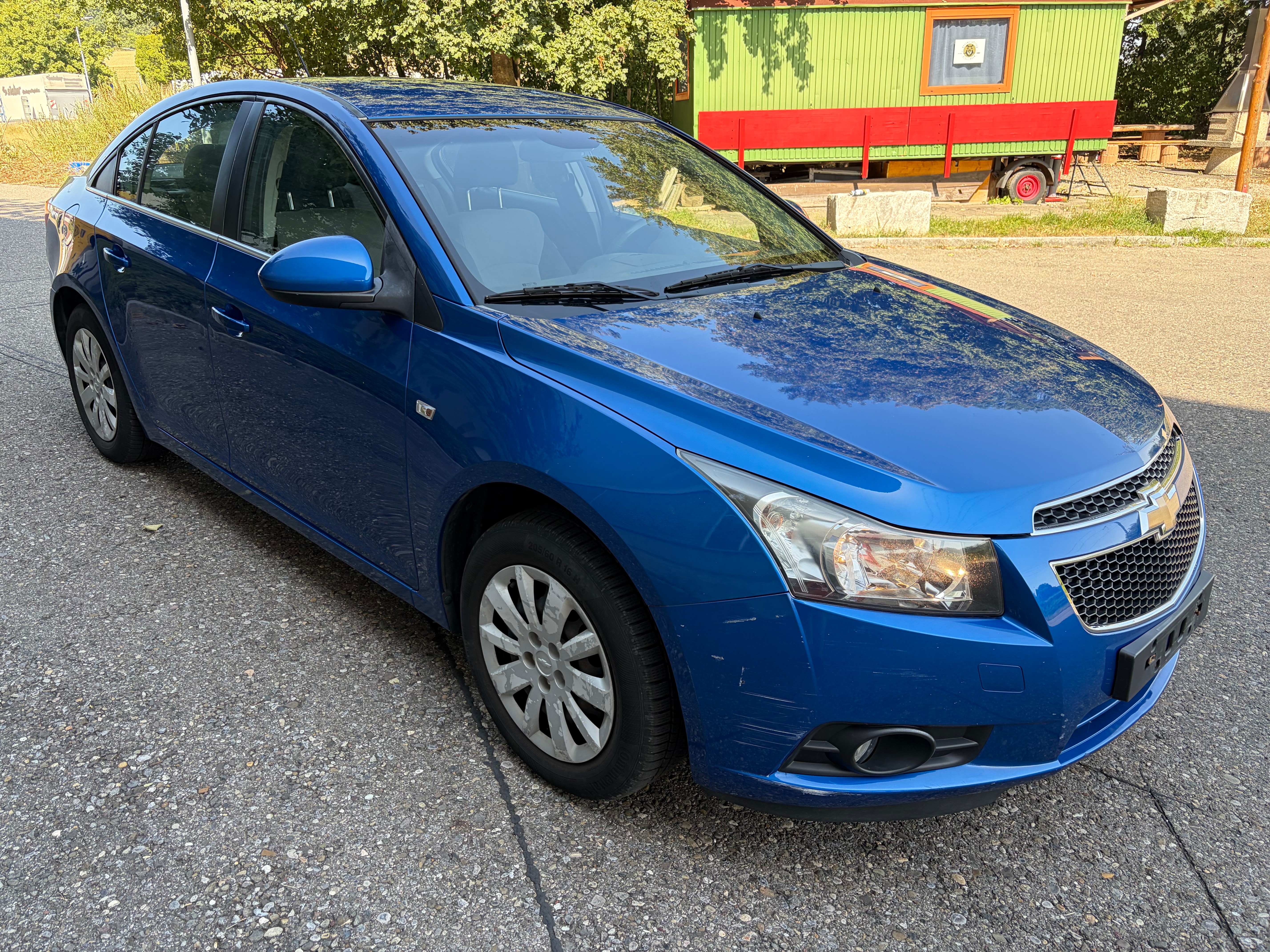 Car photo