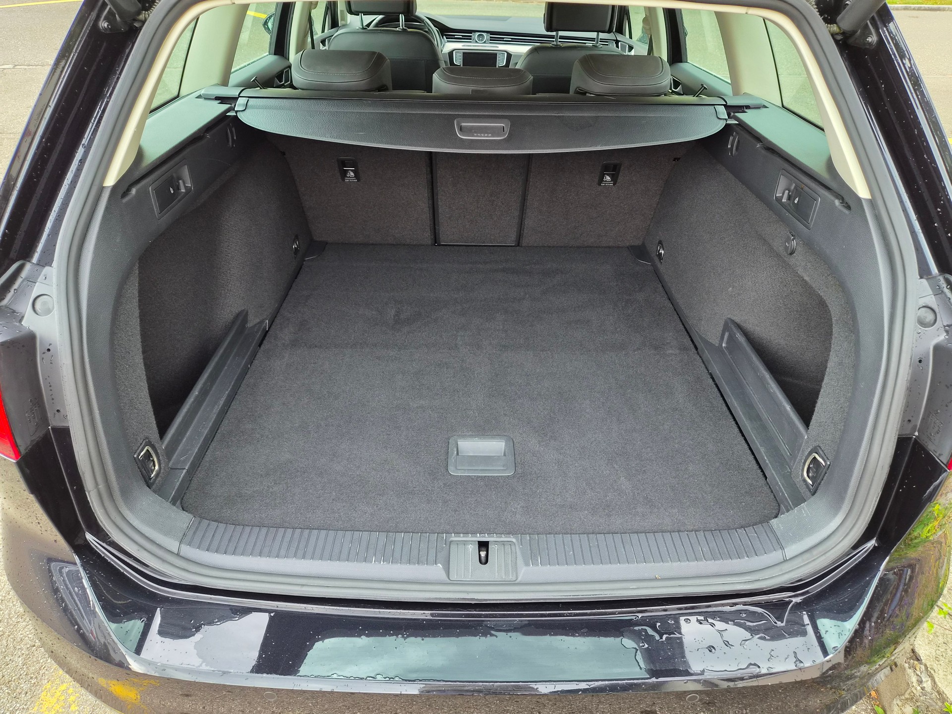 VW Passat Variant 2.0 TDI SCR BMT Highline DSG-image-4