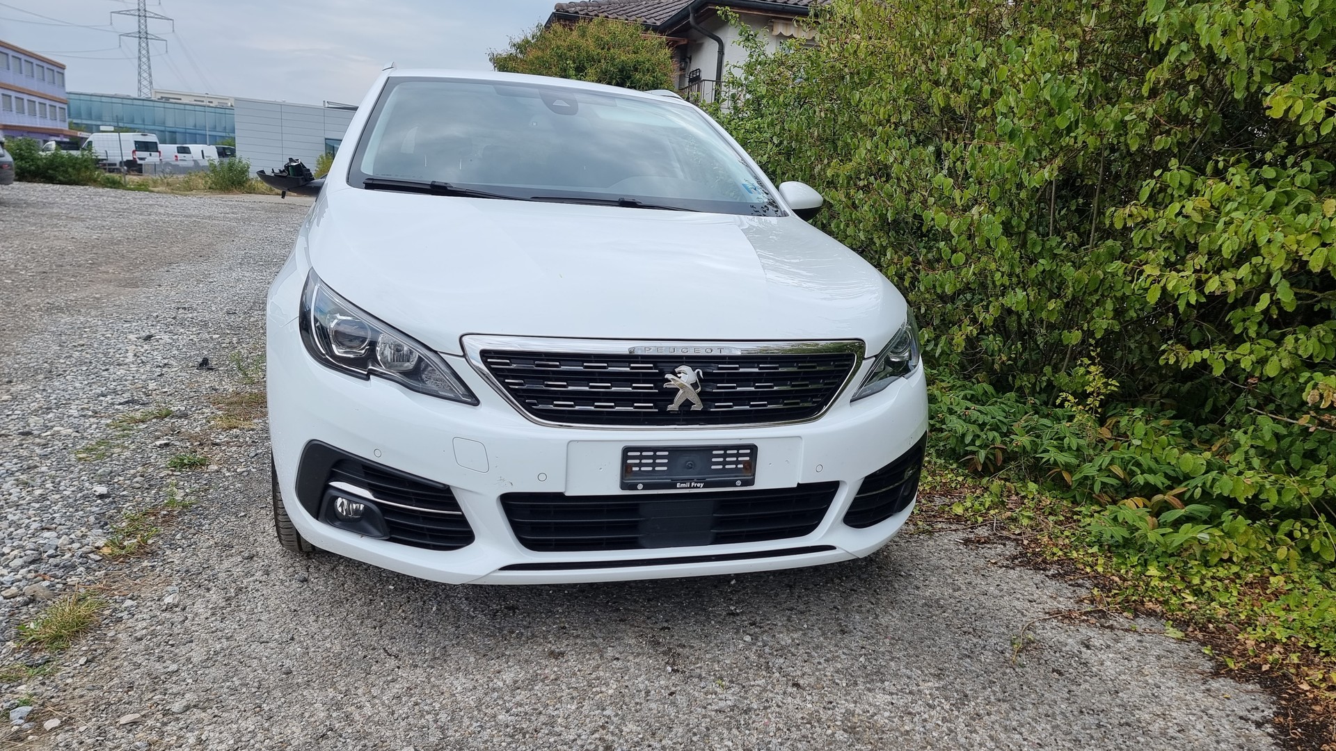PEUGEOT 308 SW 1.5 BlueHDI Active Pack EAT8-image-0