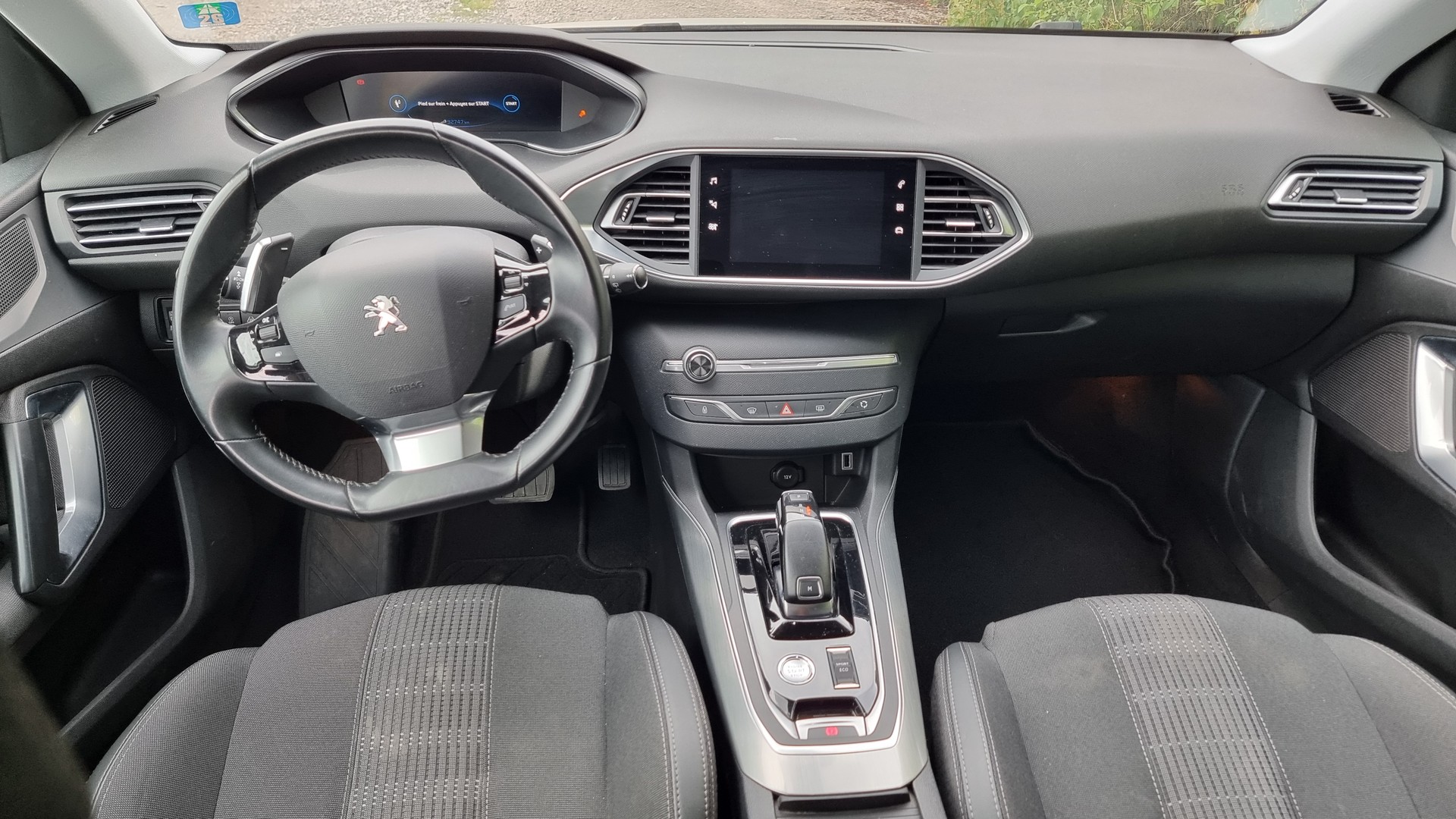 PEUGEOT 308 SW 1.5 BlueHDI Active Pack EAT8-image-11