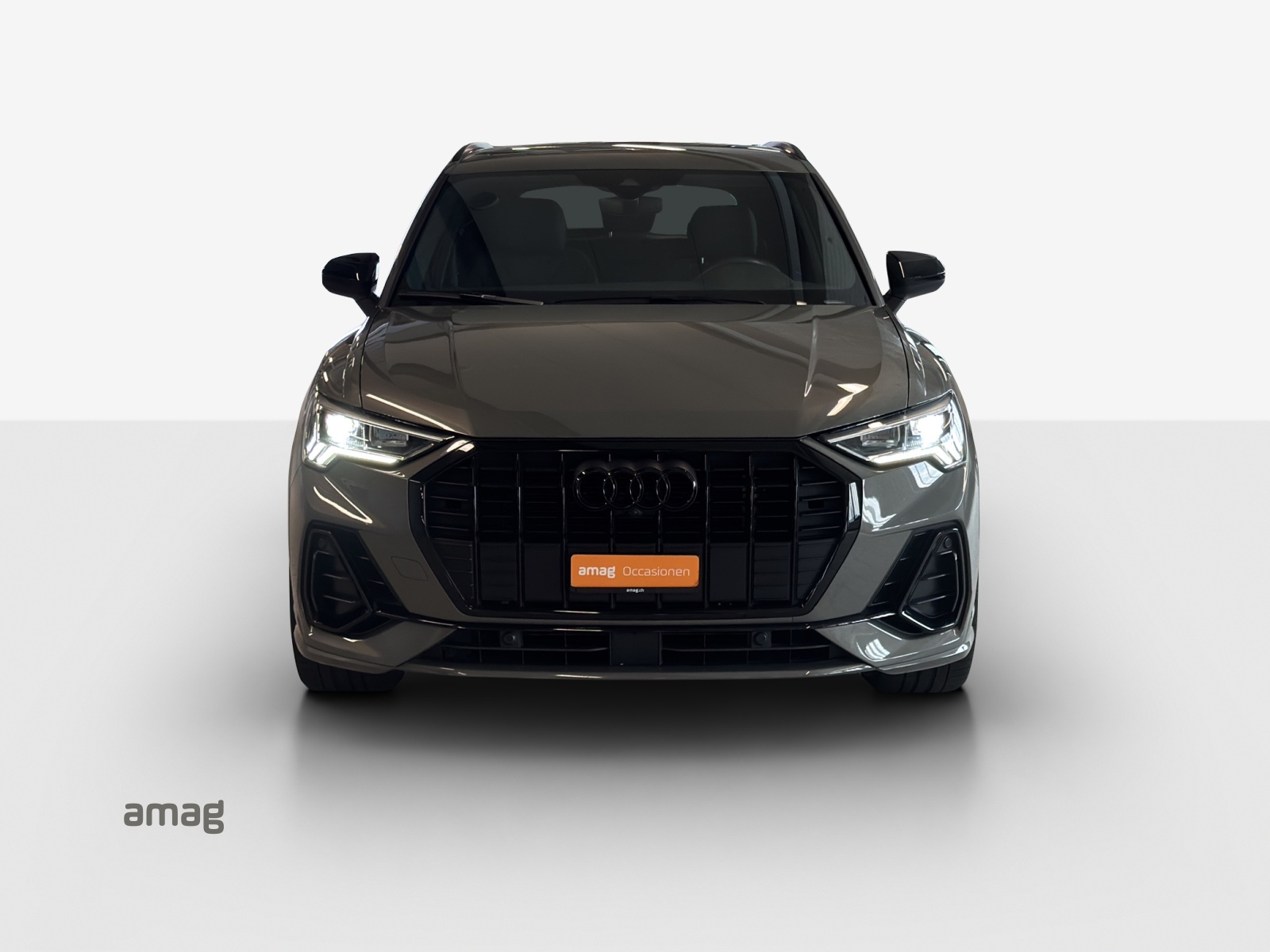 AUDI Q3 35 TFSI S line Attraction S-tronic-image-6