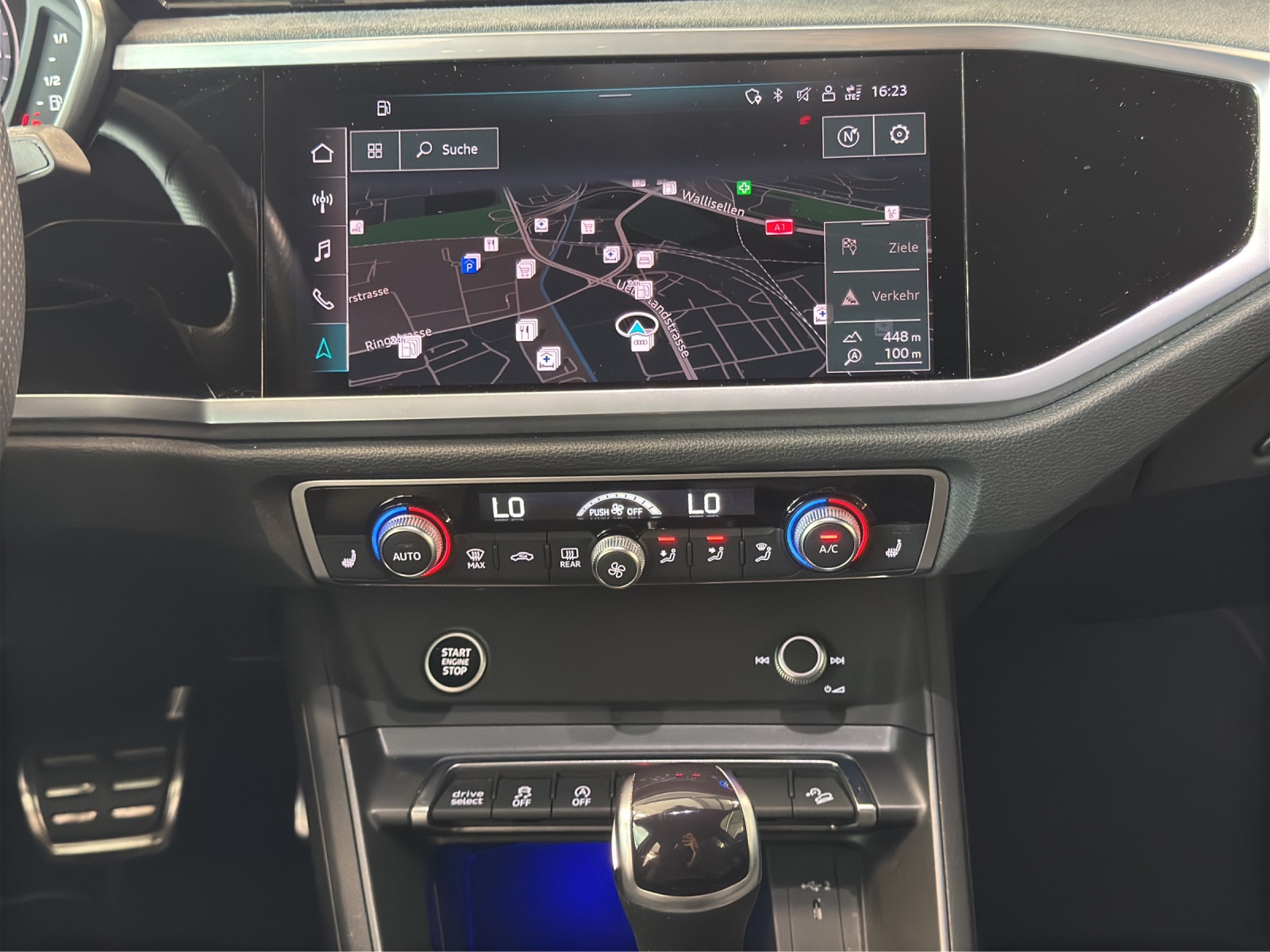 AUDI Q3 35 TFSI S line Attraction S-tronic-image-10