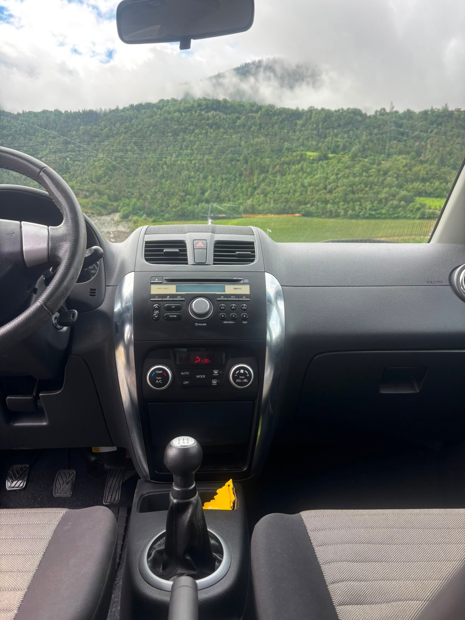 FIAT Sedici 1.6 4WD Freestyle-image-9