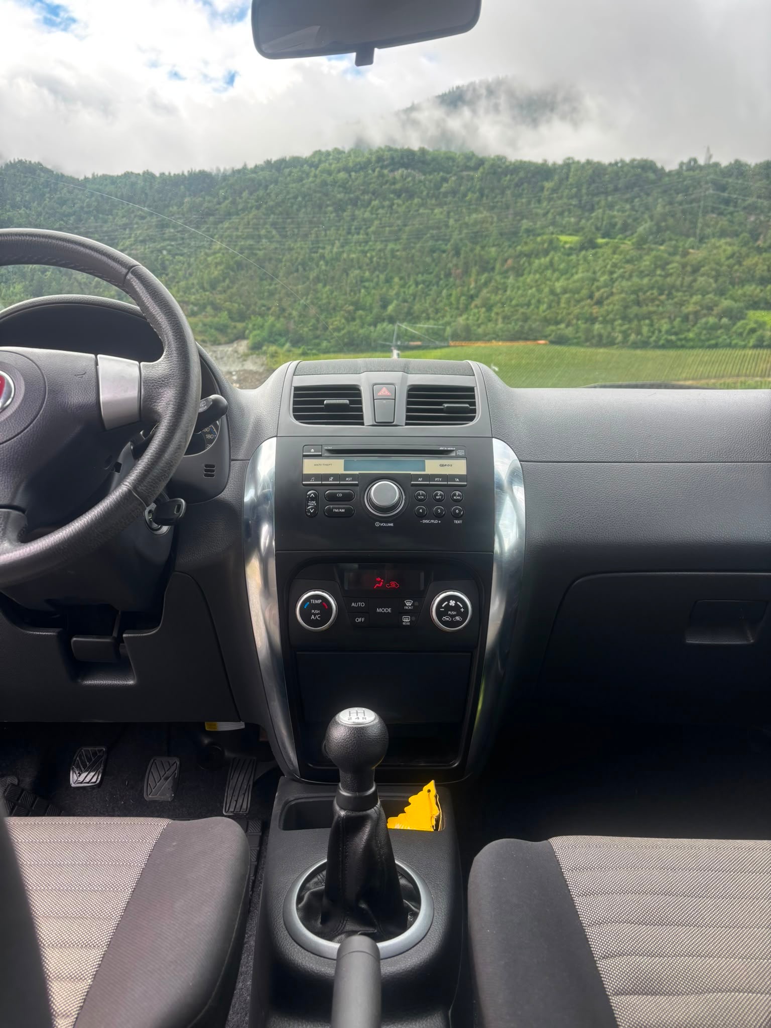 FIAT Sedici 1.6 4WD Freestyle-image-5