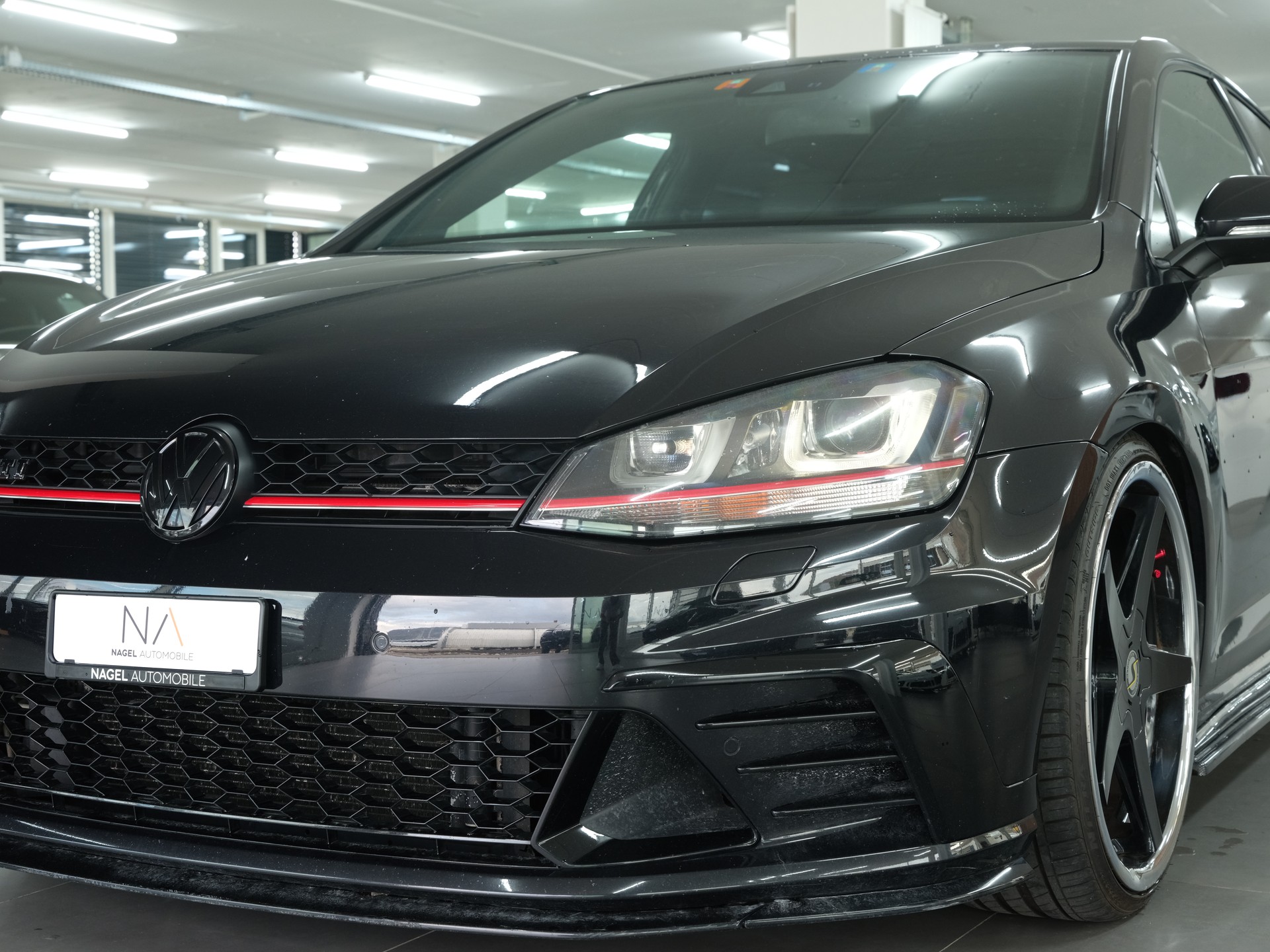 VW Golf 2.0 TSI GTI Performance DSG *PDC 360* *Sportabgassanlage* *Gewindefahrwerk*-image-10