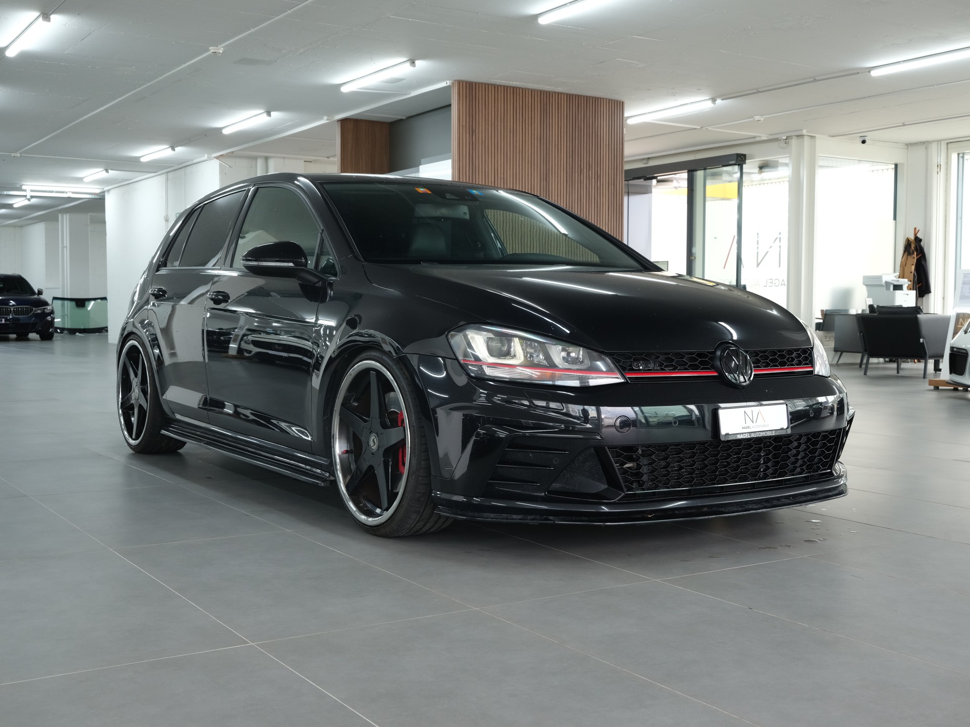 VW Golf 2.0 TSI GTI Performance DSG *PDC 360* *Sportabgassanlage* *Gewindefahrwerk*-image-1