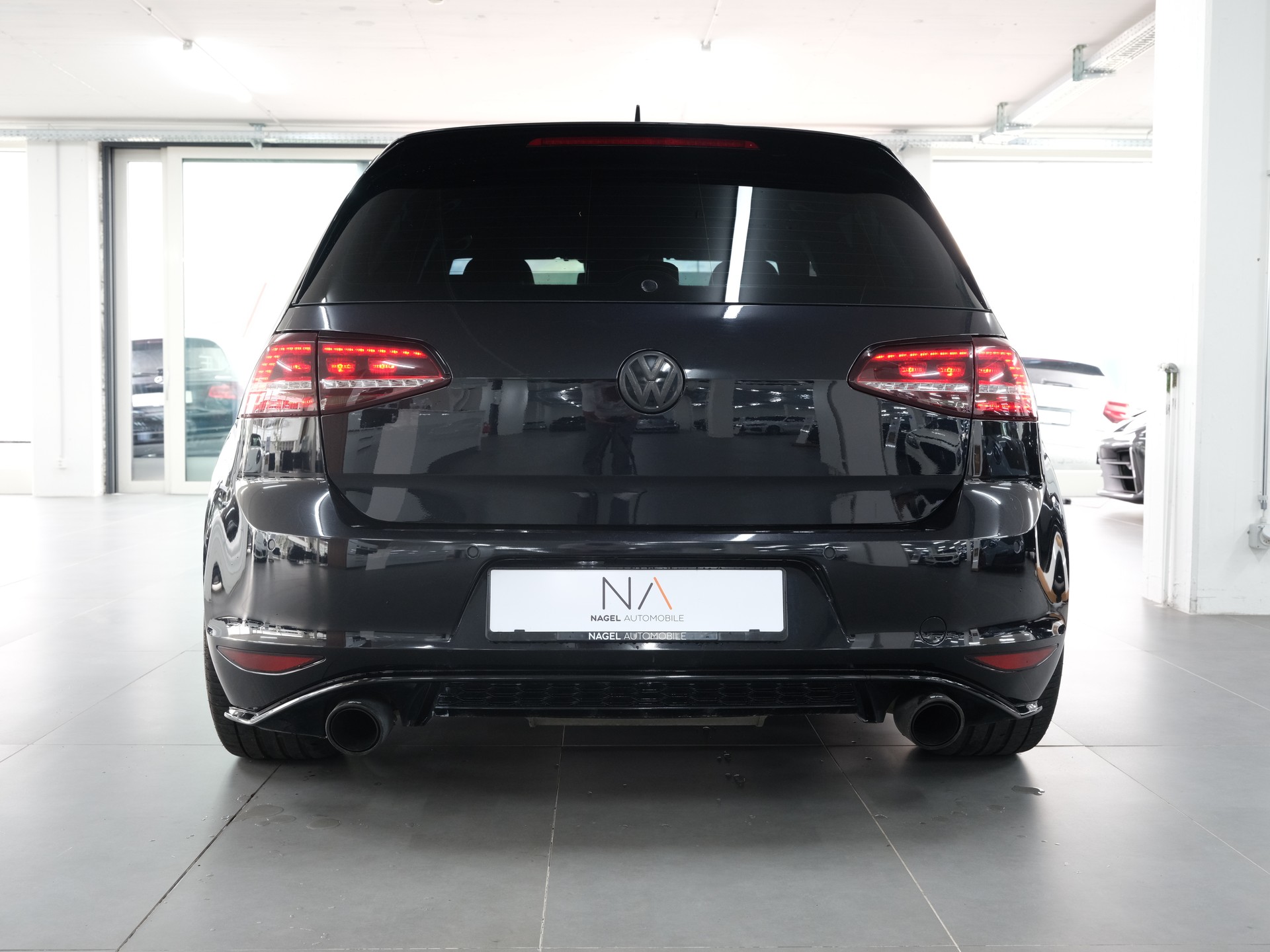 VW Golf 2.0 TSI GTI Performance DSG *PDC 360* *Sportabgassanlage* *Gewindefahrwerk*-image-3