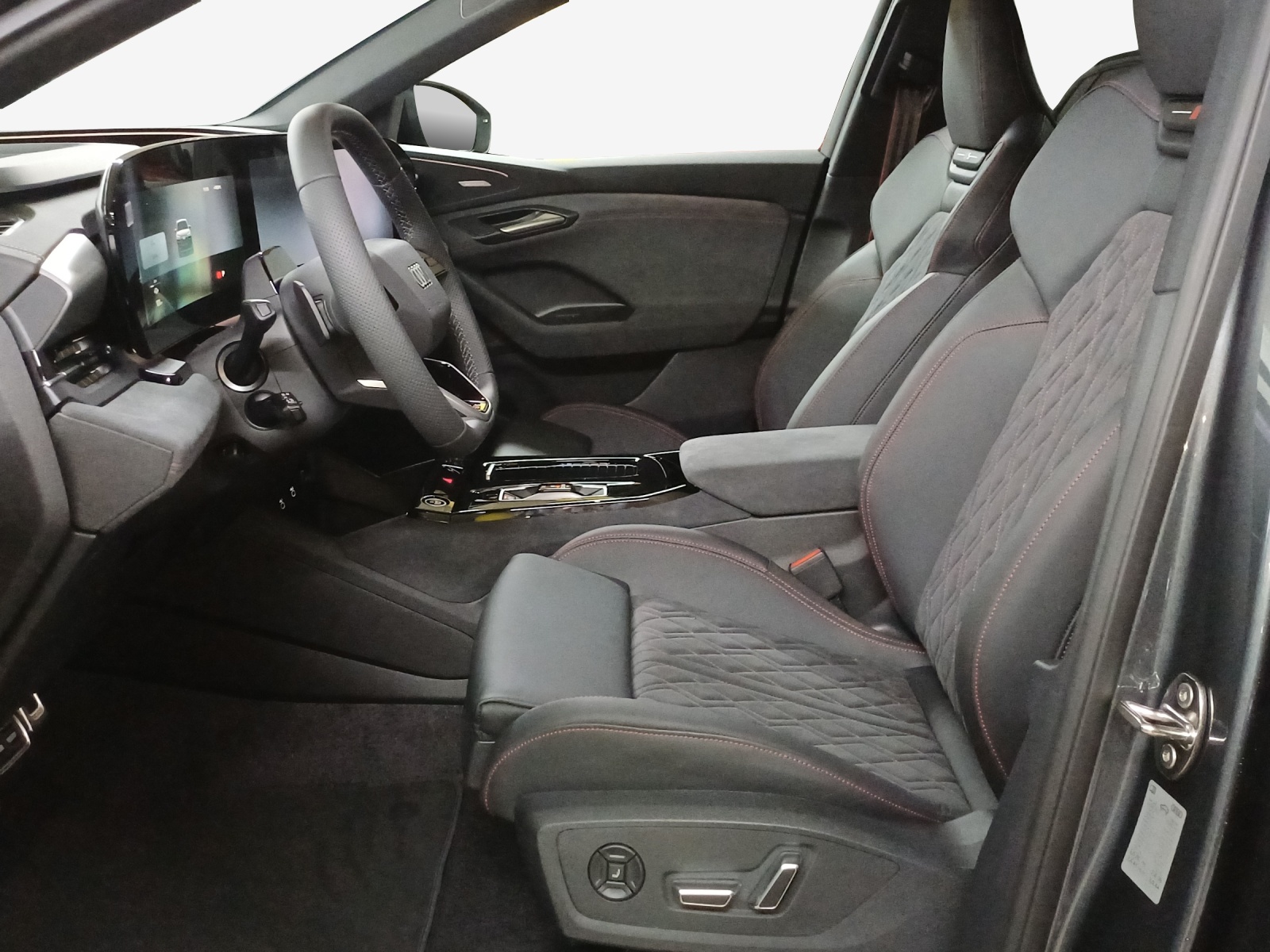 AUDI Q6 e-tron quattro-image-7