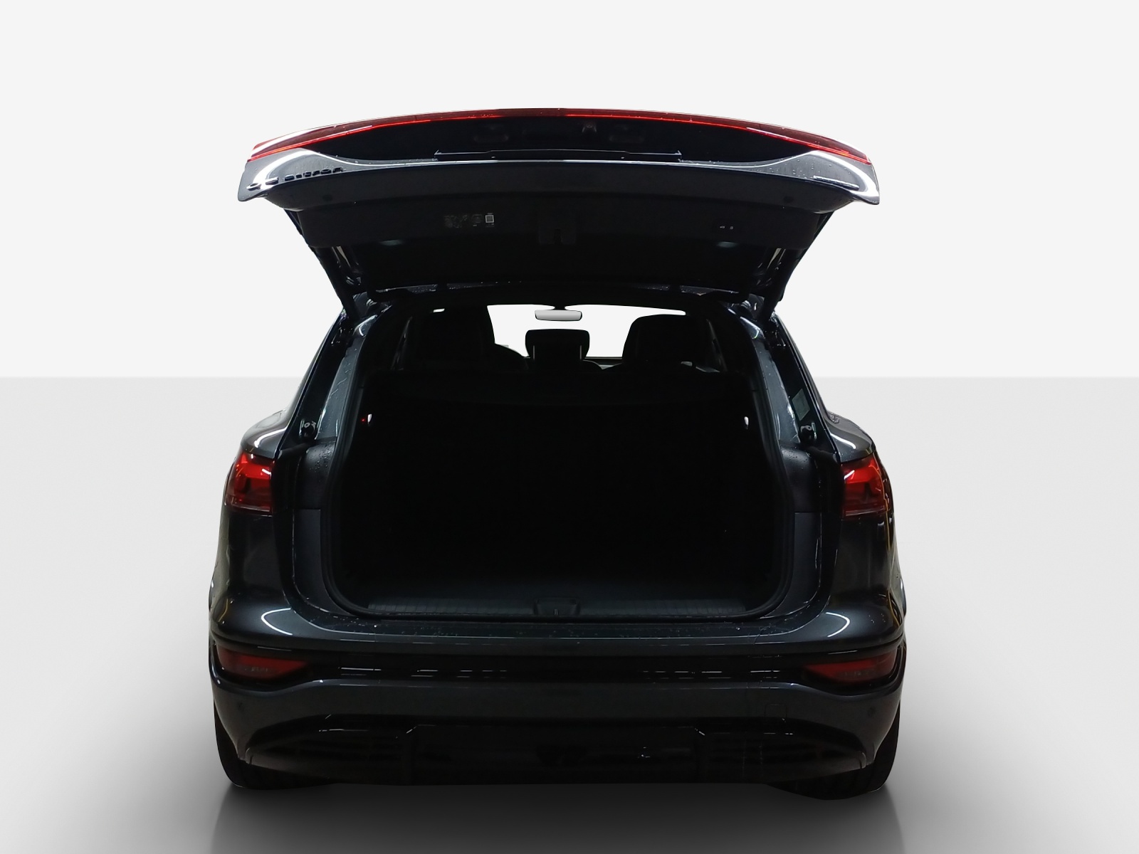 AUDI Q6 e-tron quattro-image-12