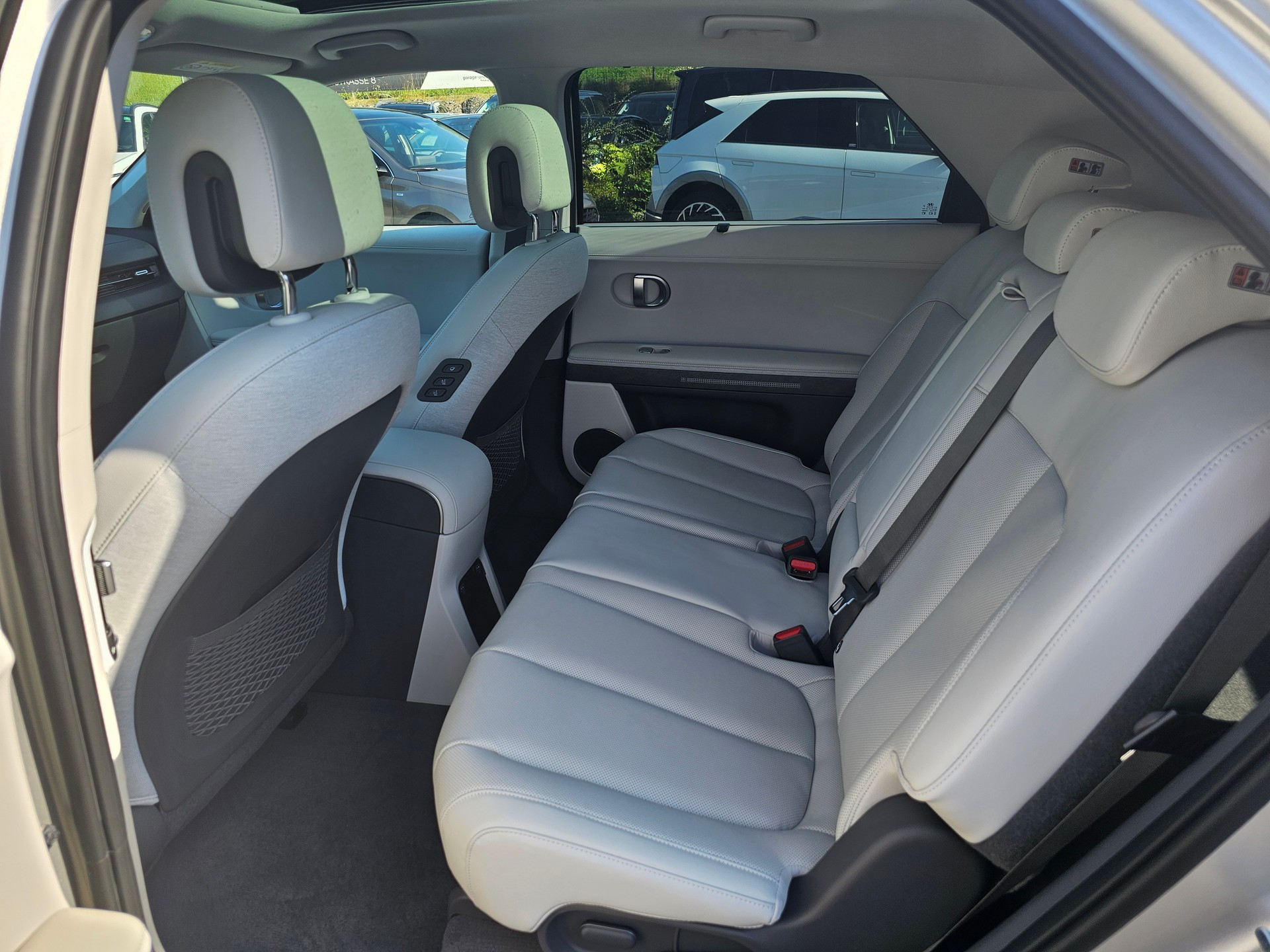 HYUNDAI Ioniq 5 77kWh Vertex 4WD-image-10