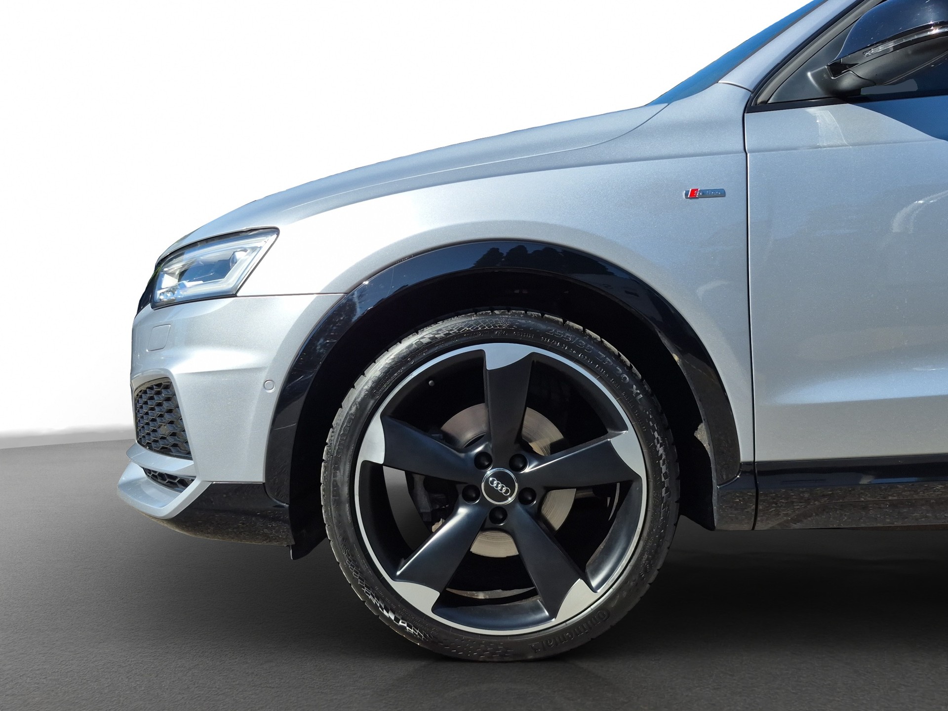 AUDI Q3 2.0 TFSI sport S-LINE quattro S-tronic *Optikpaket schwarz*-image-3