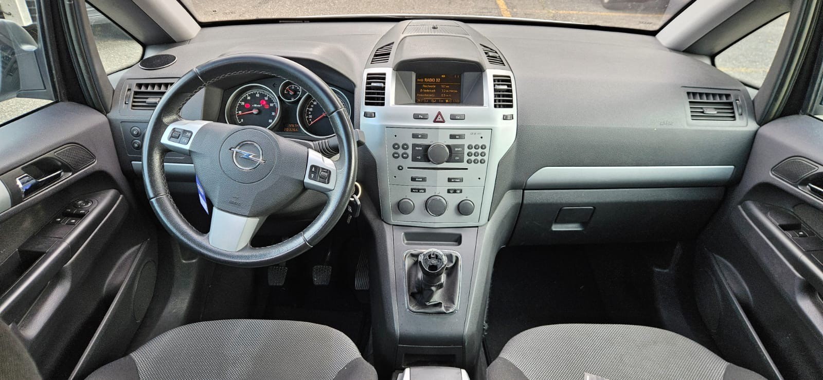OPEL Zafira 1.8i 16V-image-6