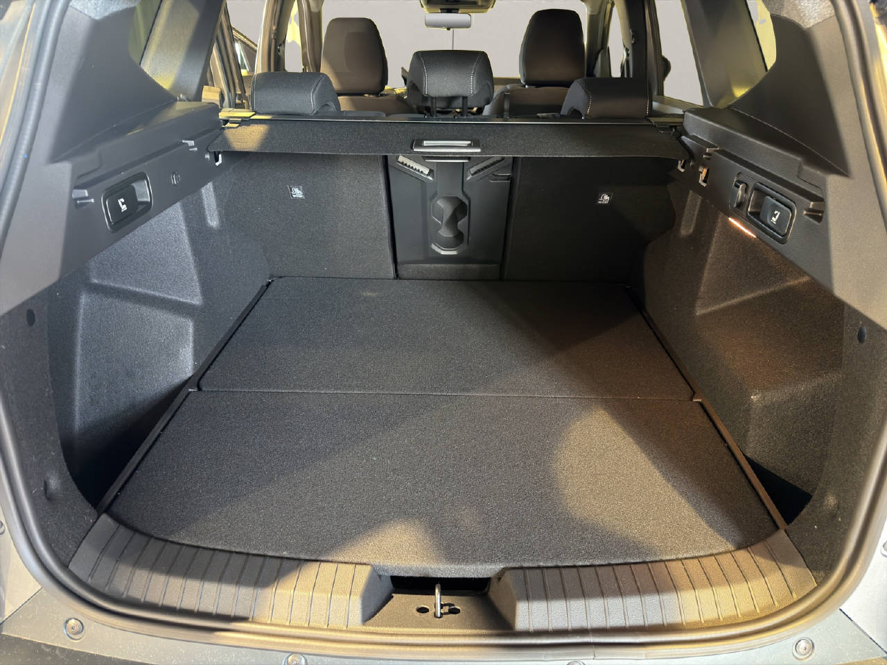 DACIA Bigster 1.8 Hybrid Journey-image-6