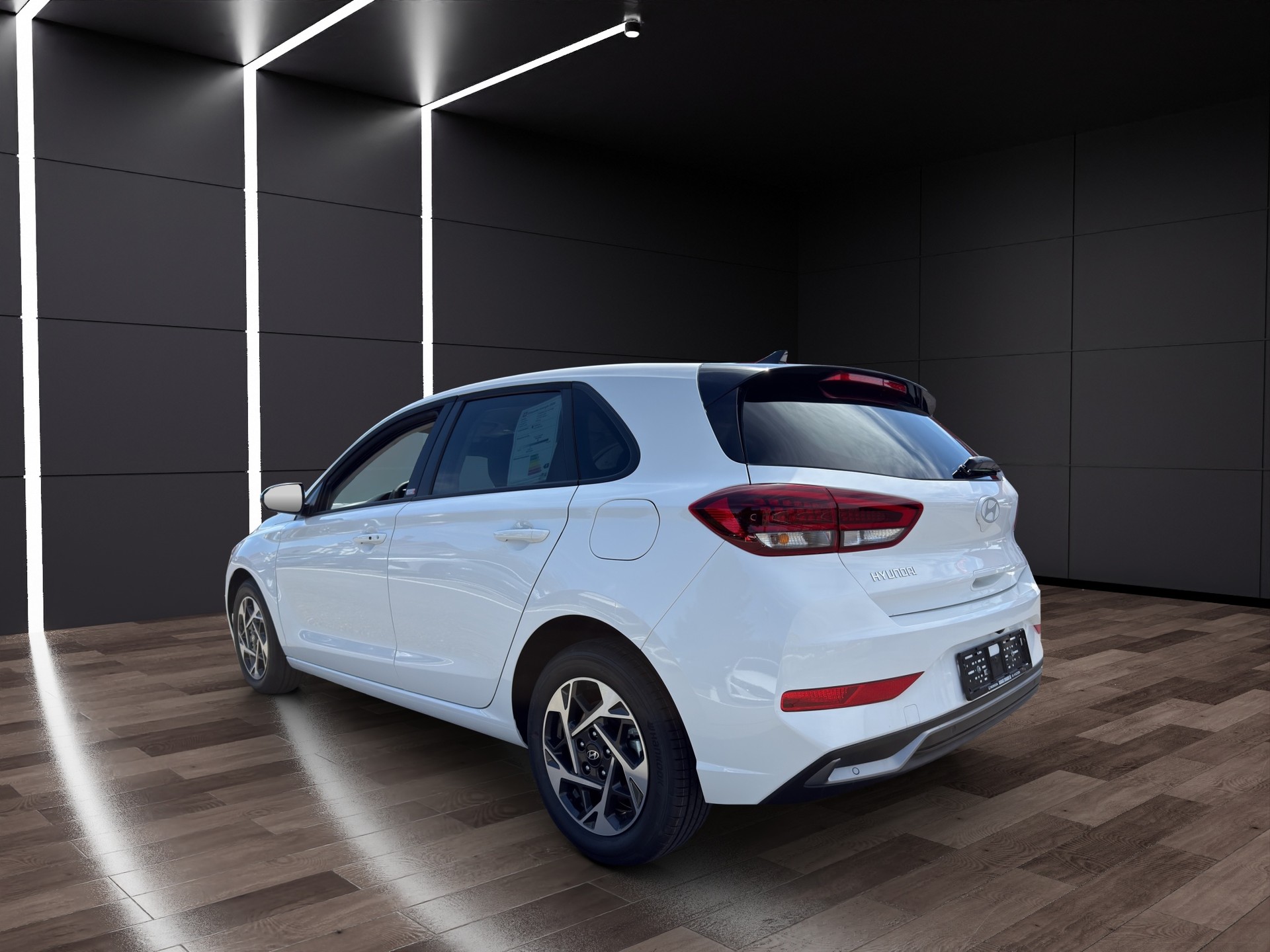 HYUNDAI i30 1.6 T-GDi Amplia DCT-image-6