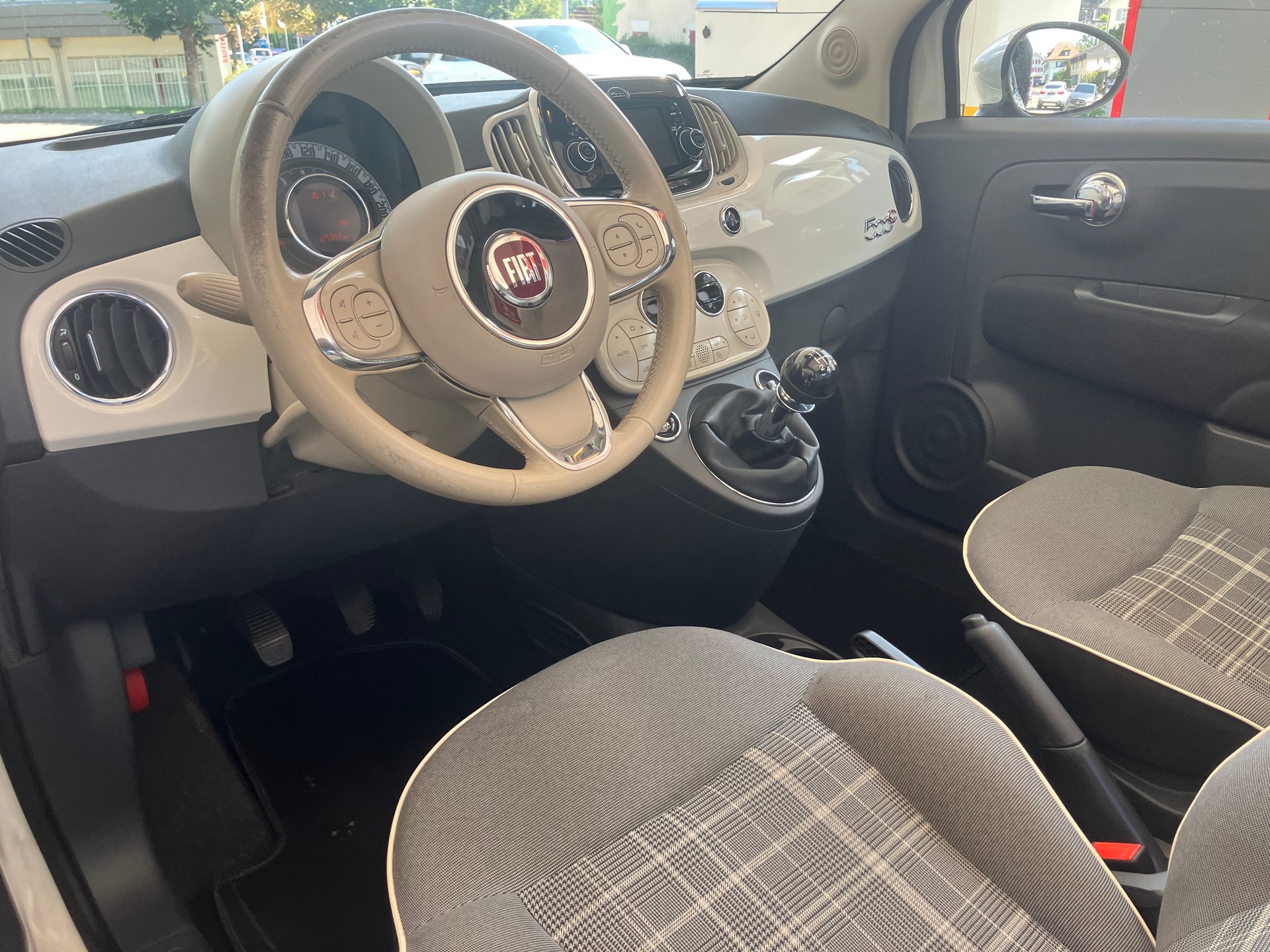 FIAT 500C 0.9 Twinair Turbo Lounge-image-2