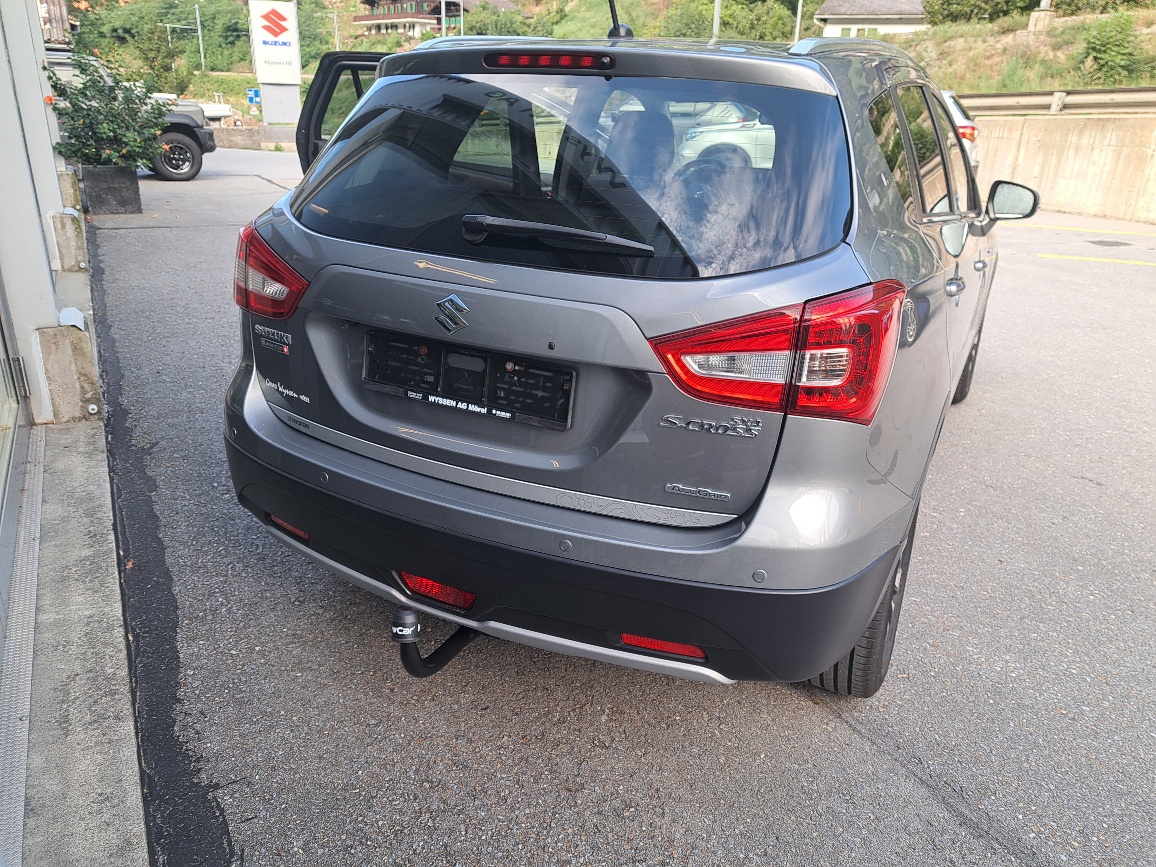 SUZUKI SX4 S-Cross 1.4 16V Tradizio Top 4WD Automatic-image-4