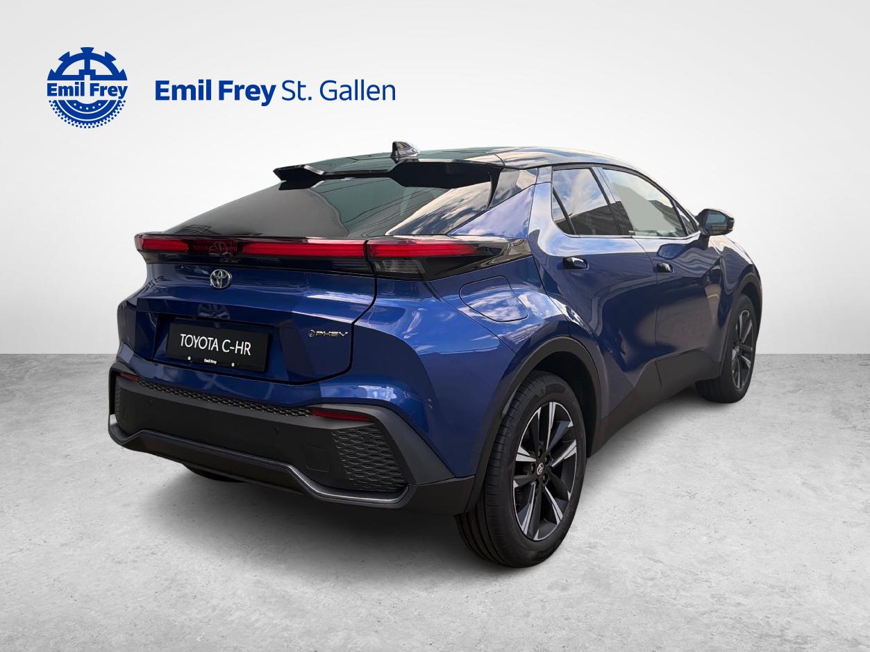 TOYOTA C-HR 2.0 PHEV Swiss Edition-image-4
