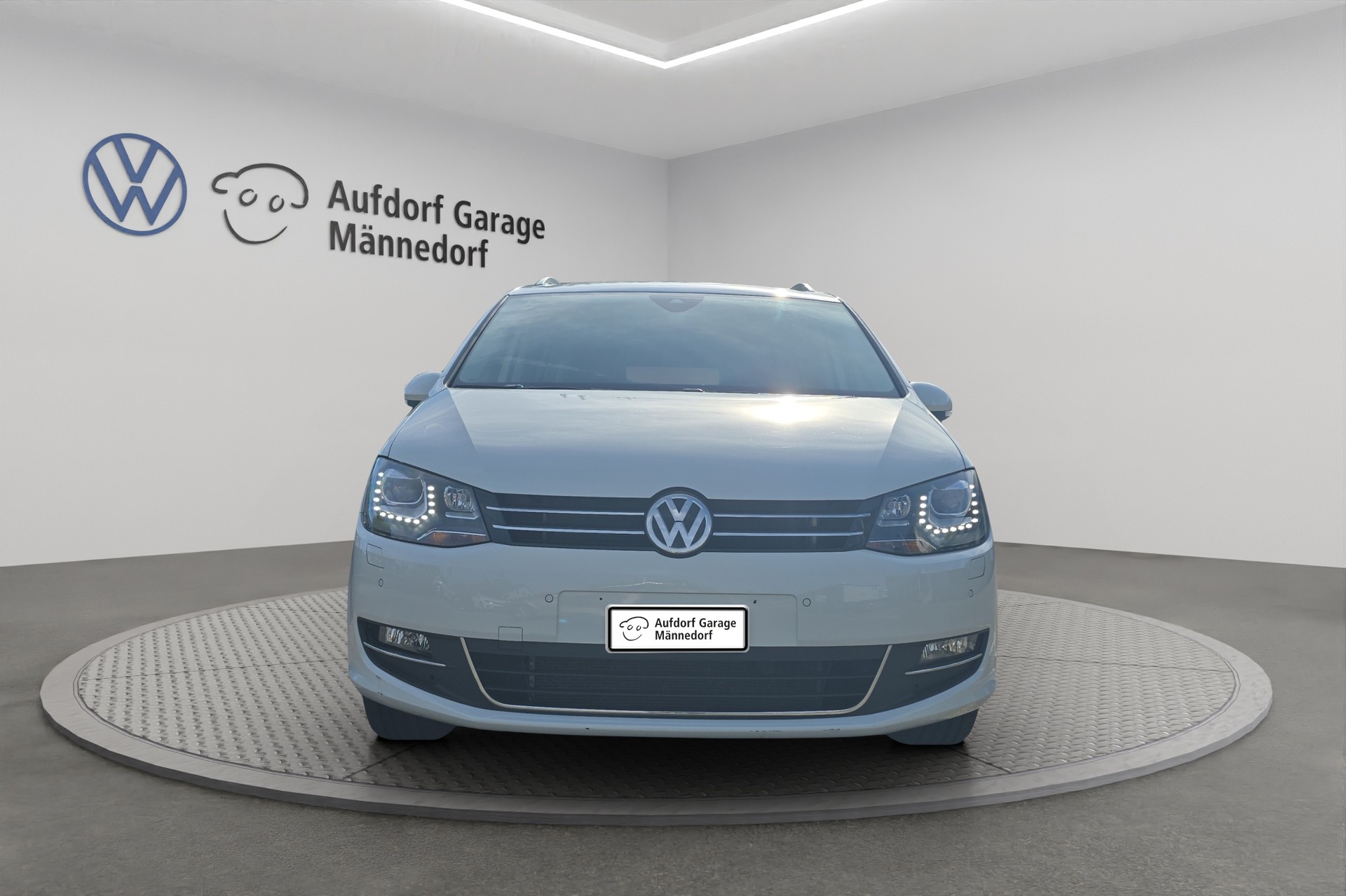 VW Sharan 2.0 TDI BMT Highline DSG-image-1