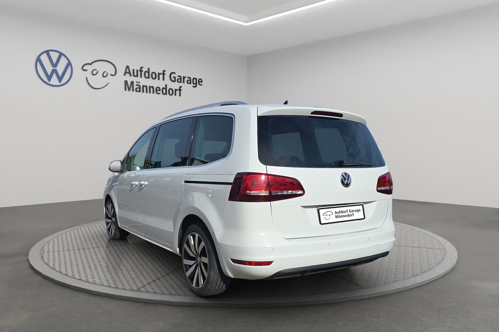 VW Sharan 2.0 TDI BMT Highline DSG-image-3