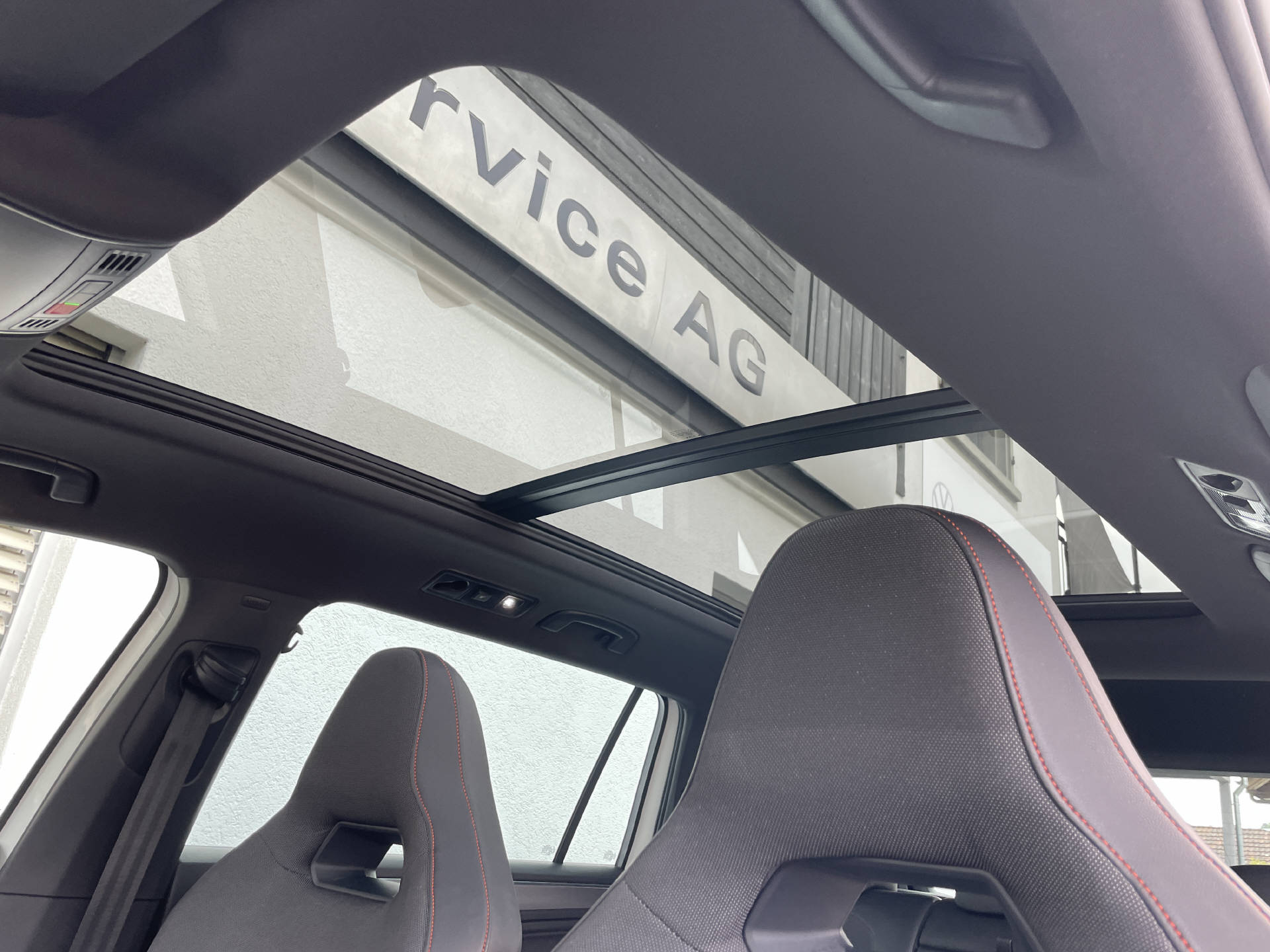 SEAT Tarraco 2.0 TSI SWISS FR 4Drive DSG-image-10