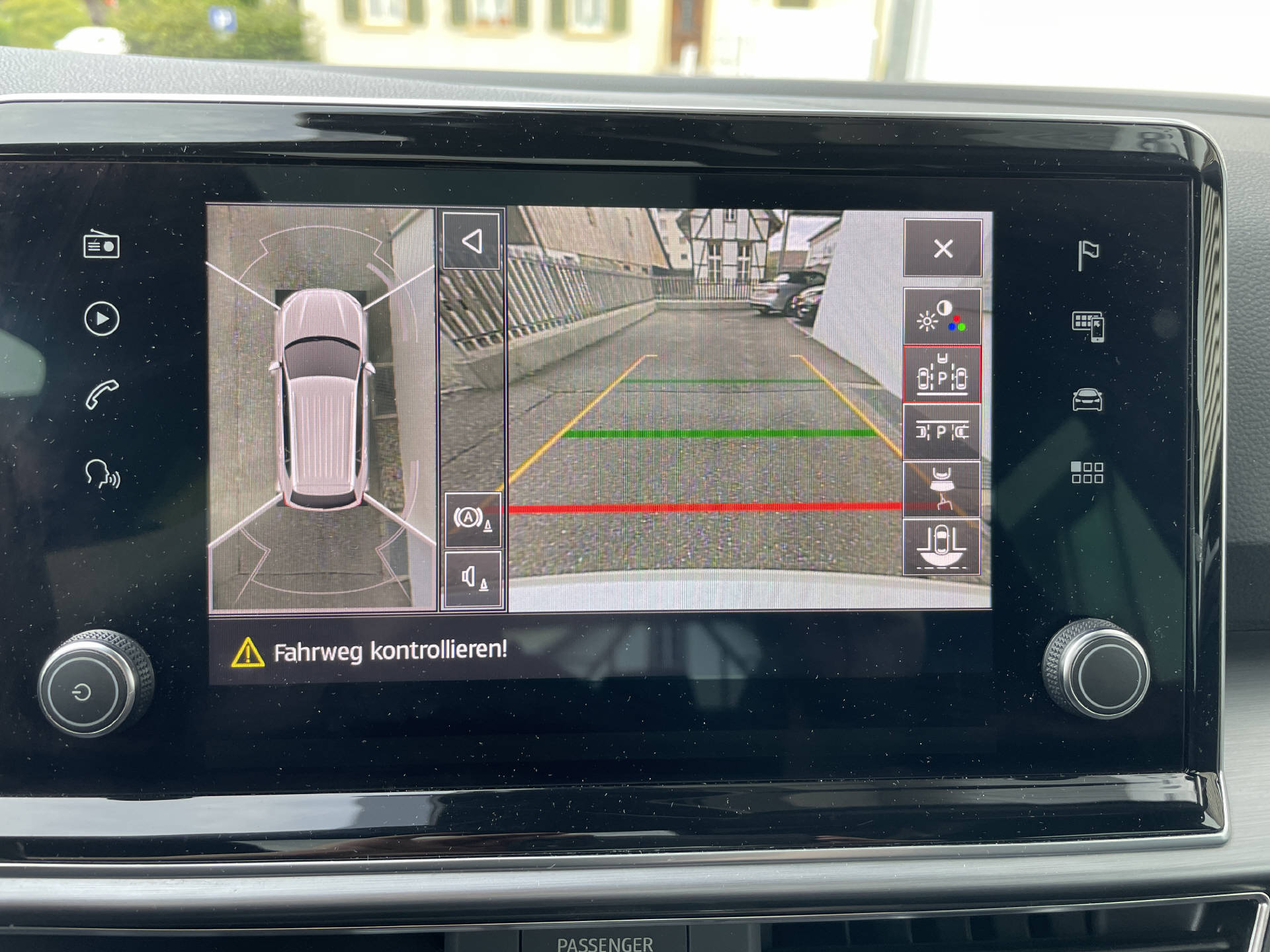 SEAT Tarraco 2.0 TSI SWISS FR 4Drive DSG-image-15