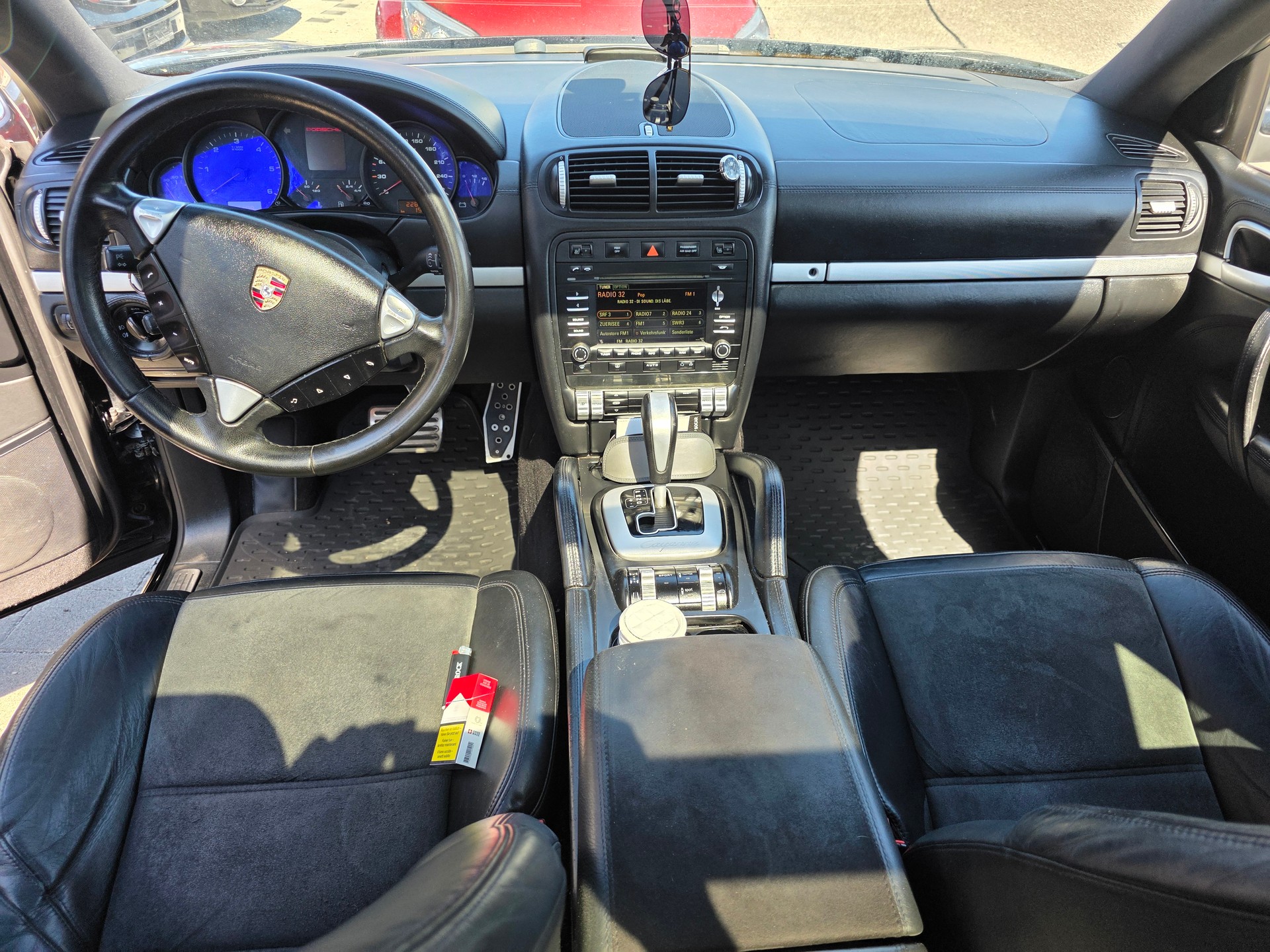 PORSCHE Cayenne Diesel-image-4