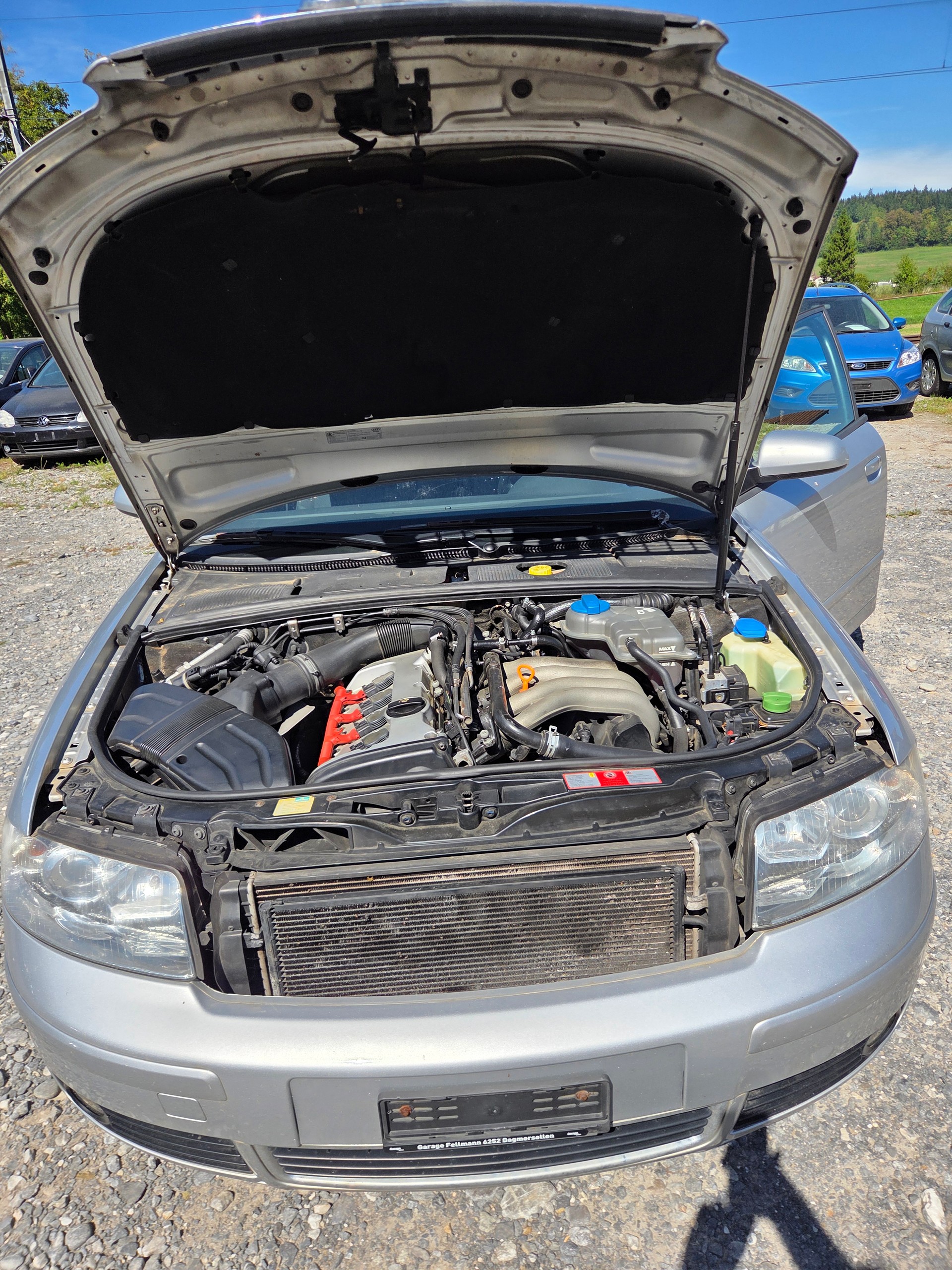 AUDI A4 2.0-image-8