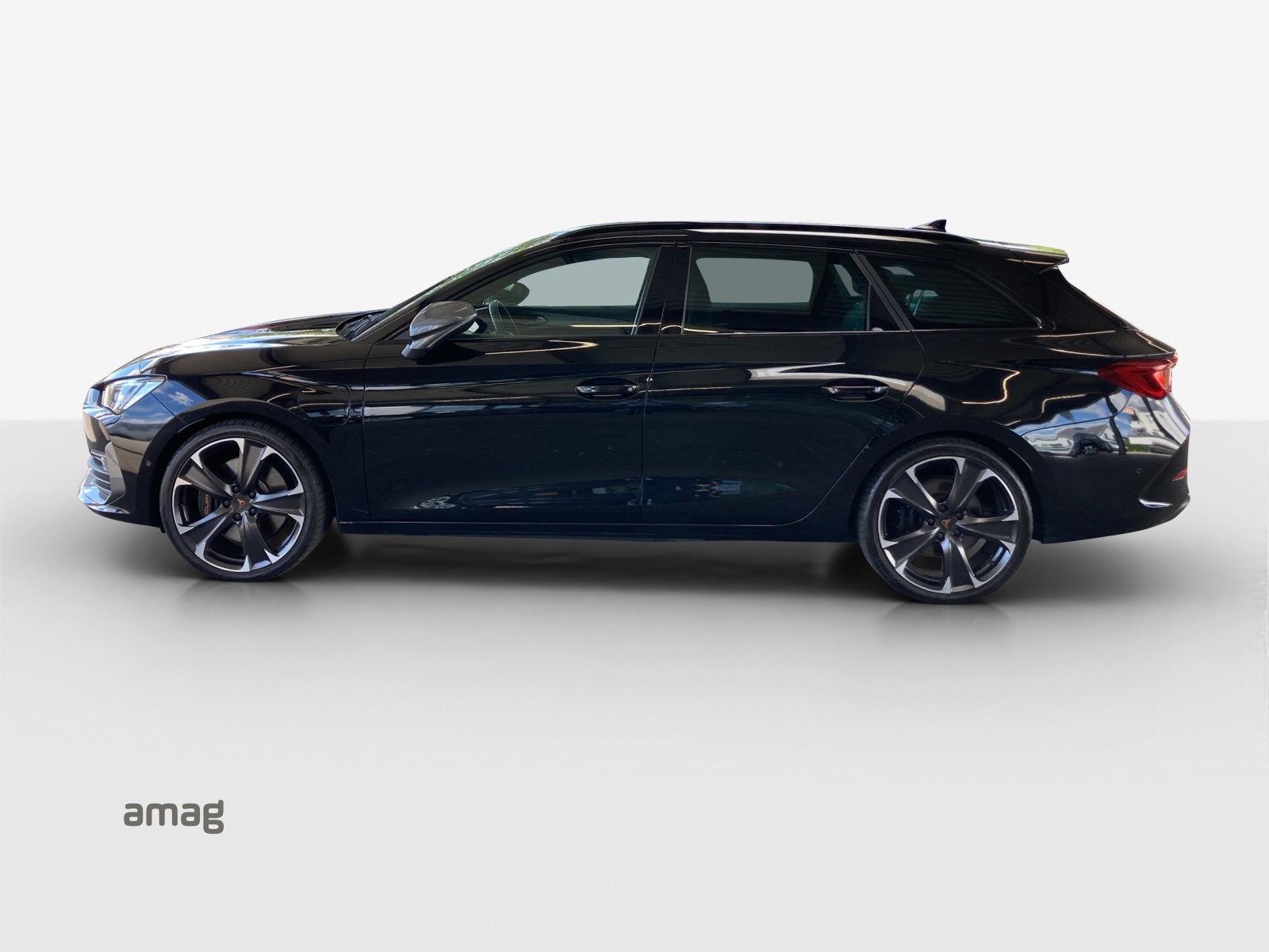 CUPRA LEON ST 1.4 e-HYBRID pHEV DSG-image-1