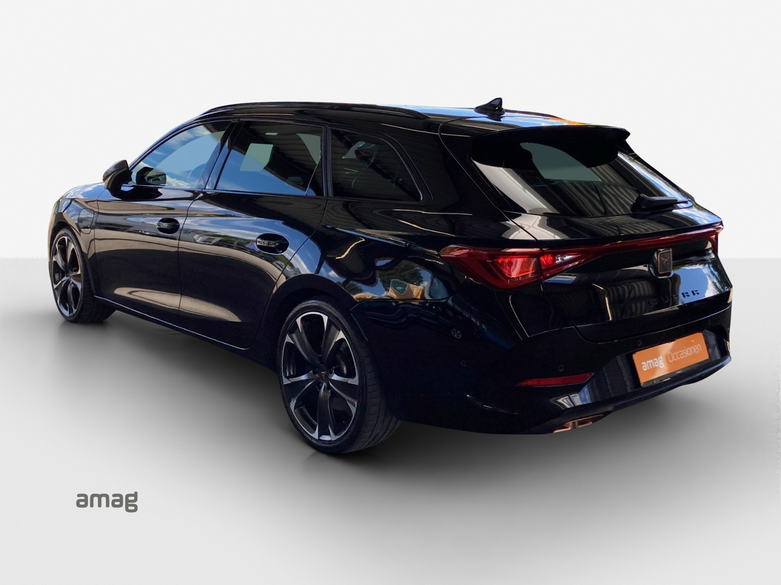 CUPRA LEON ST 1.4 e-HYBRID pHEV DSG-image-2
