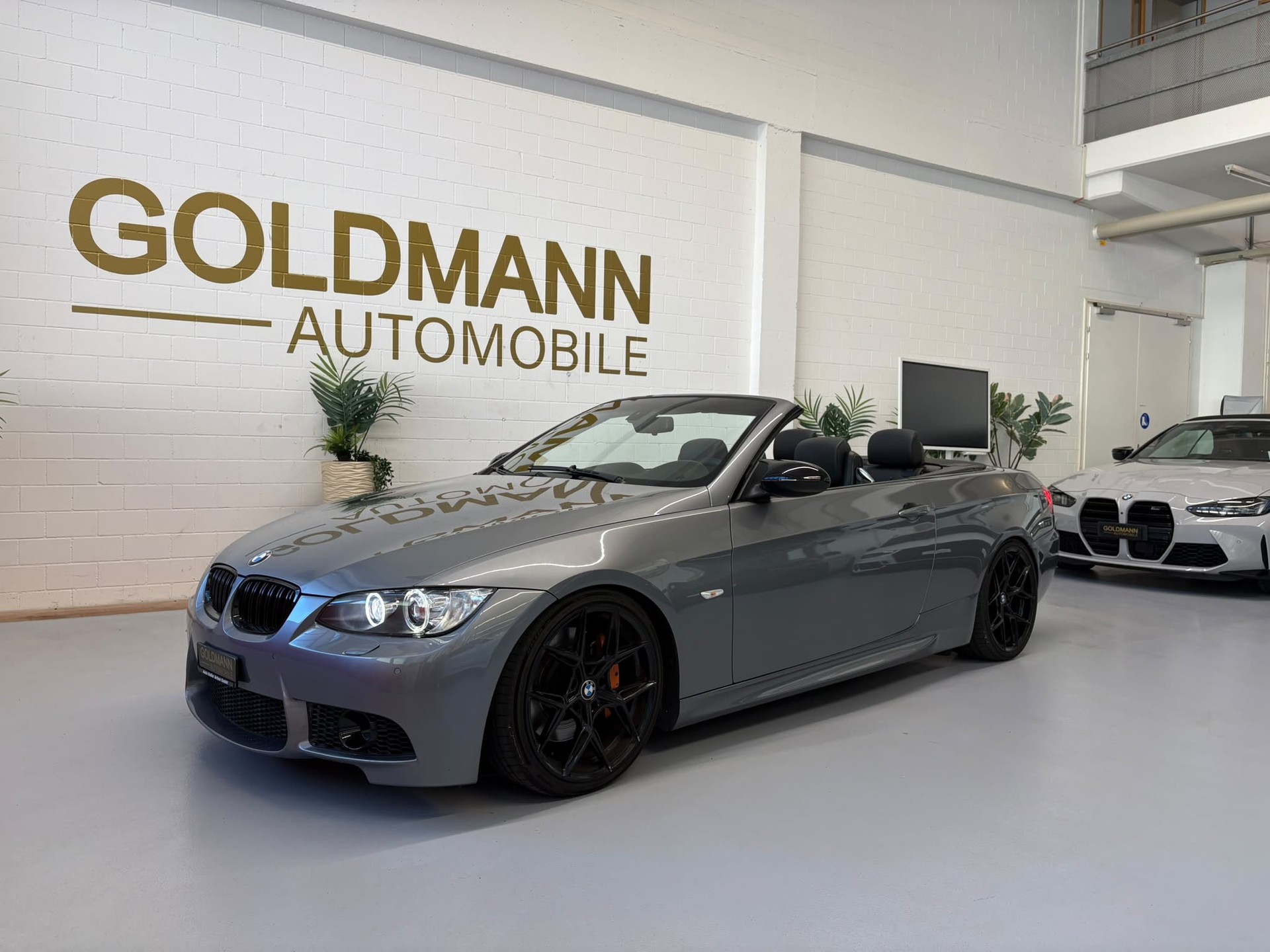 BMW 335i Cabriolet Steptronic-image-13