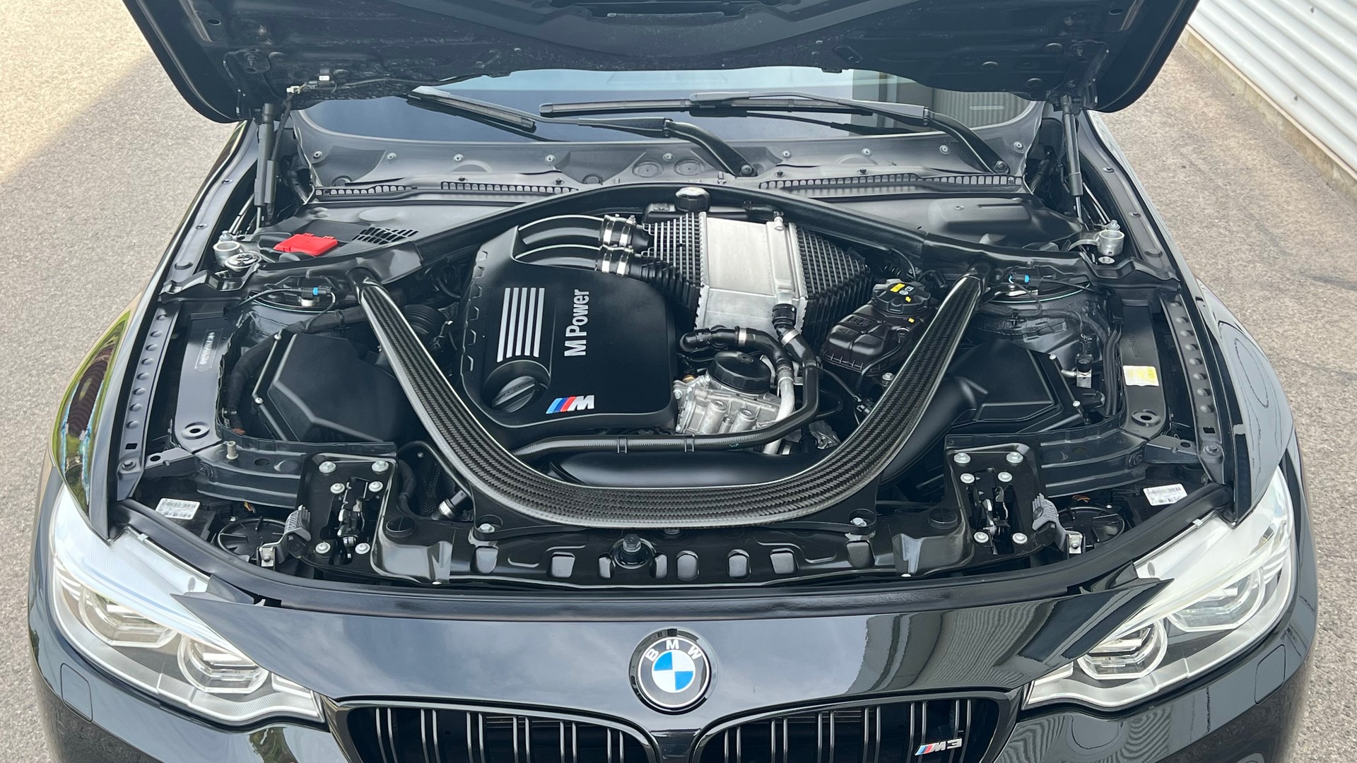 BMW M3-image-7