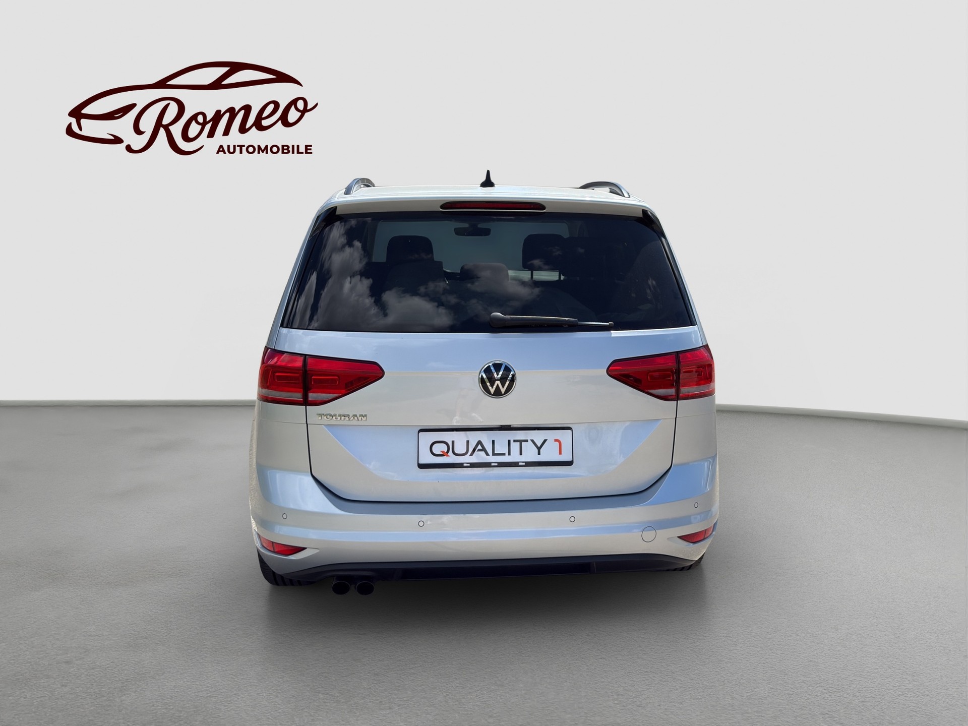 VW Touran 2.0 TDI BlueMotion Technology Comfortline DSG ** Frisch ab MFK und Service ** CH Auto ** 1. Hand **-image-7