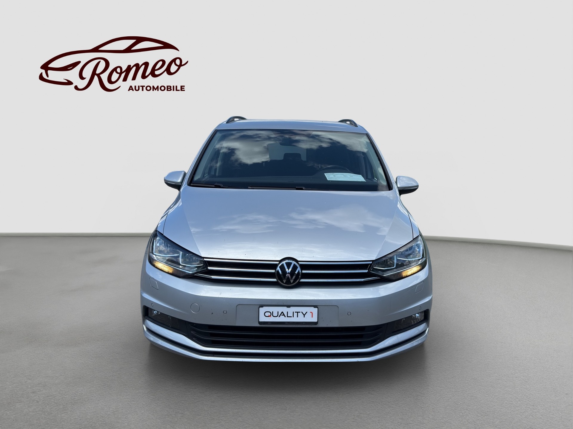 VW Touran 2.0 TDI BlueMotion Technology Comfortline DSG ** Frisch ab MFK und Service ** CH Auto ** 1. Hand **-image-6