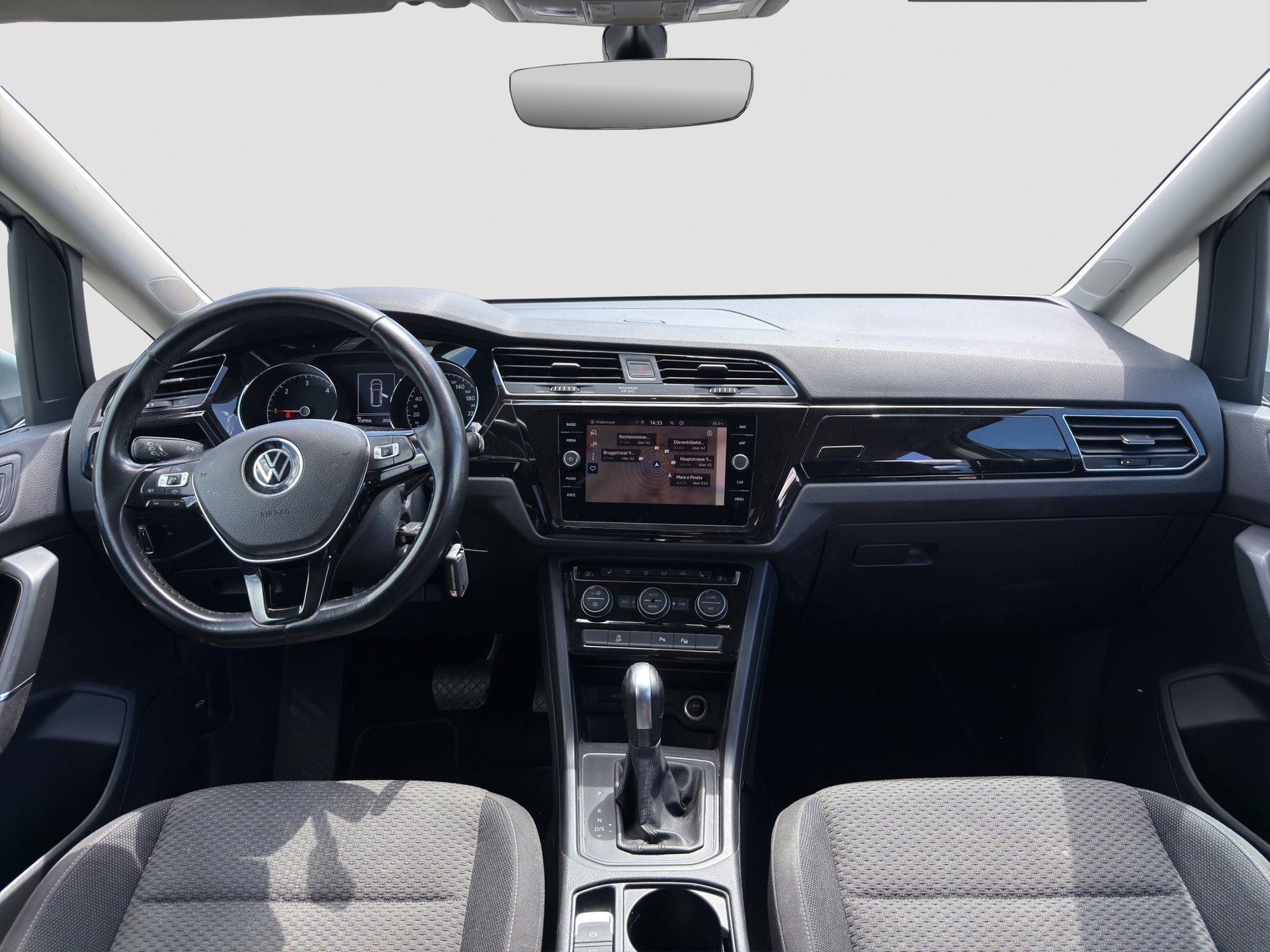 VW Touran 2.0 TDI BlueMotion Technology Comfortline DSG ** Frisch ab MFK und Service ** CH Auto ** 1. Hand **-image-10