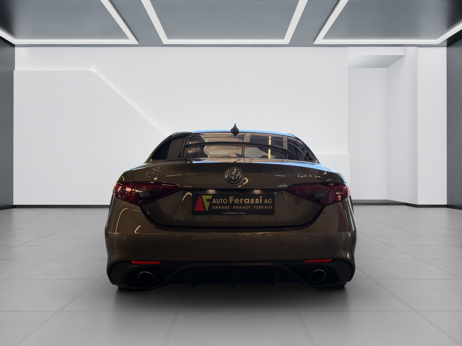 ALFA ROMEO Giulia 2.0 Veloce Q4 Automatic-image-4