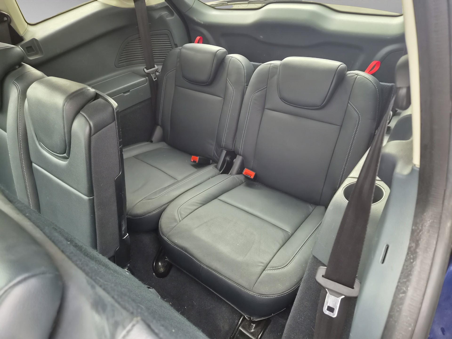 FORD Grand C-Max 1.6 SCTi KNIE-Edition-image-15