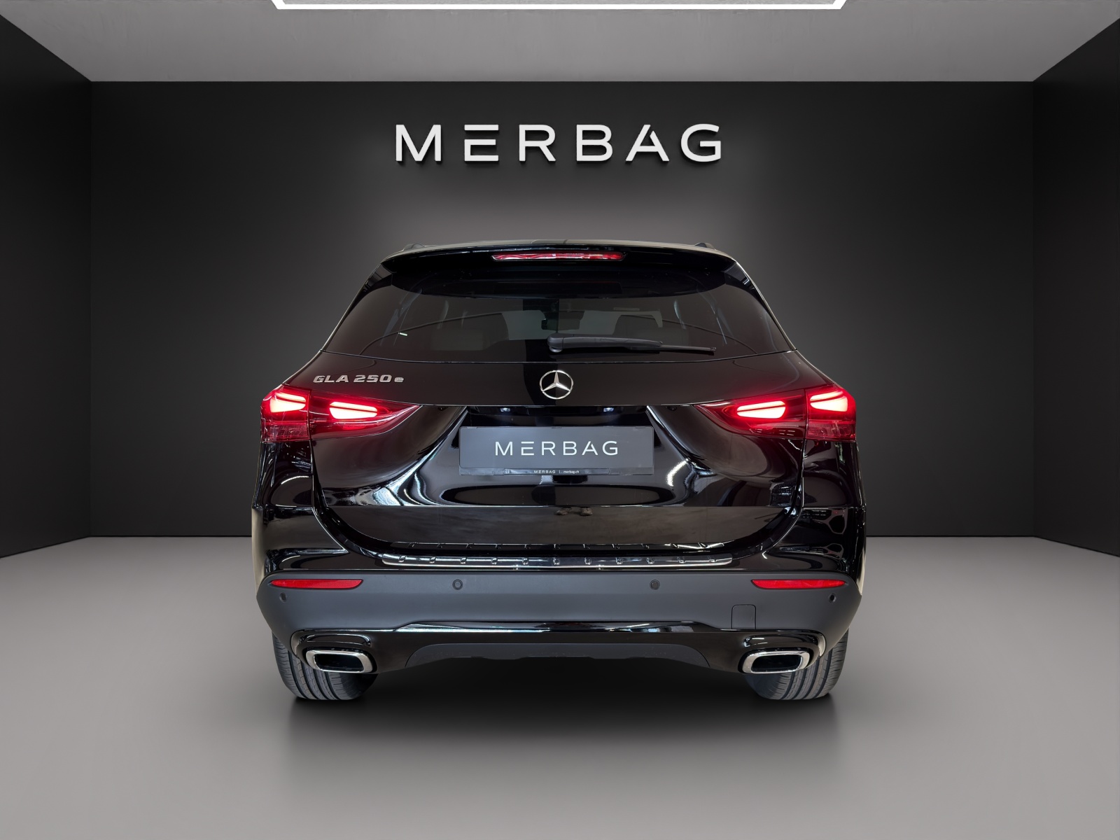 MERCEDES-BENZ GLA 250 e with EQ Hybrid Technology EQ-Star-image-4