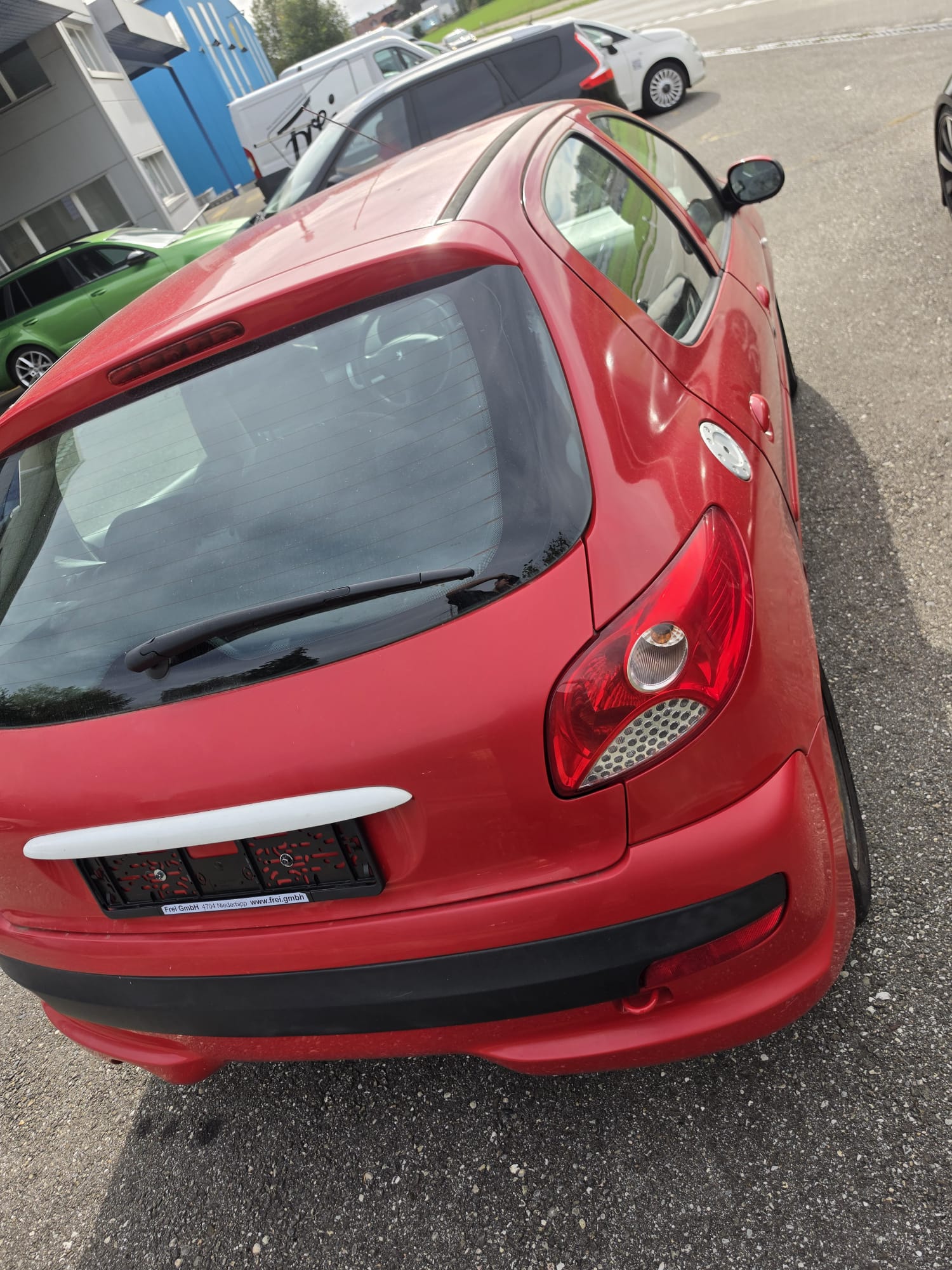 PEUGEOT 206+ 1.4 Trendy-image-5
