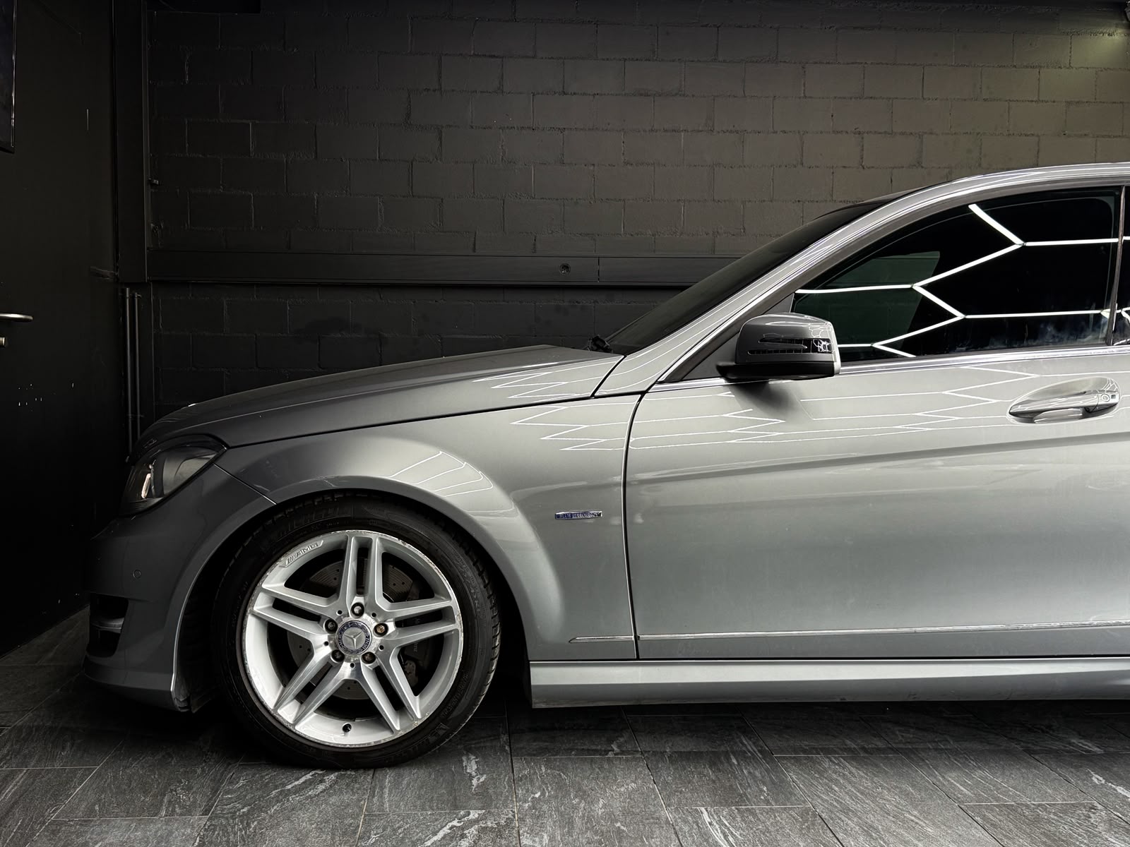 MERCEDES-BENZ C 250 CDI Avantgarde 4Matic 7G-Tronic-image-4