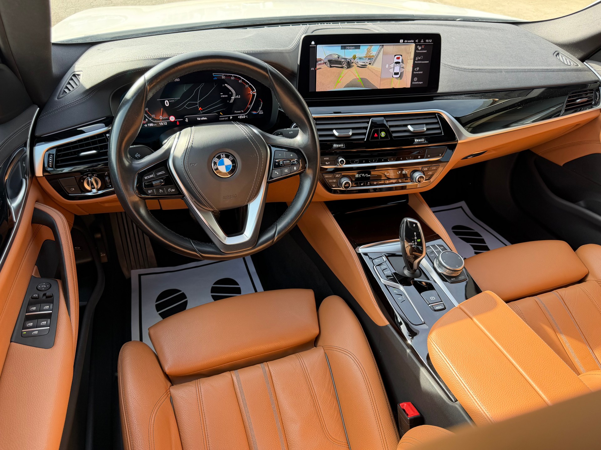 BMW 520d xDrive 48V Luxury Line Steptronic-image-9